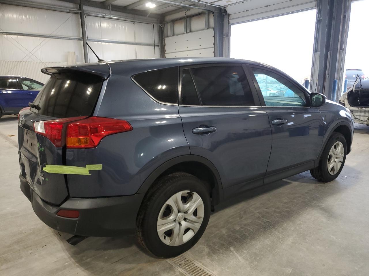 2014 TOYOTA RAV4 LE - Image 3