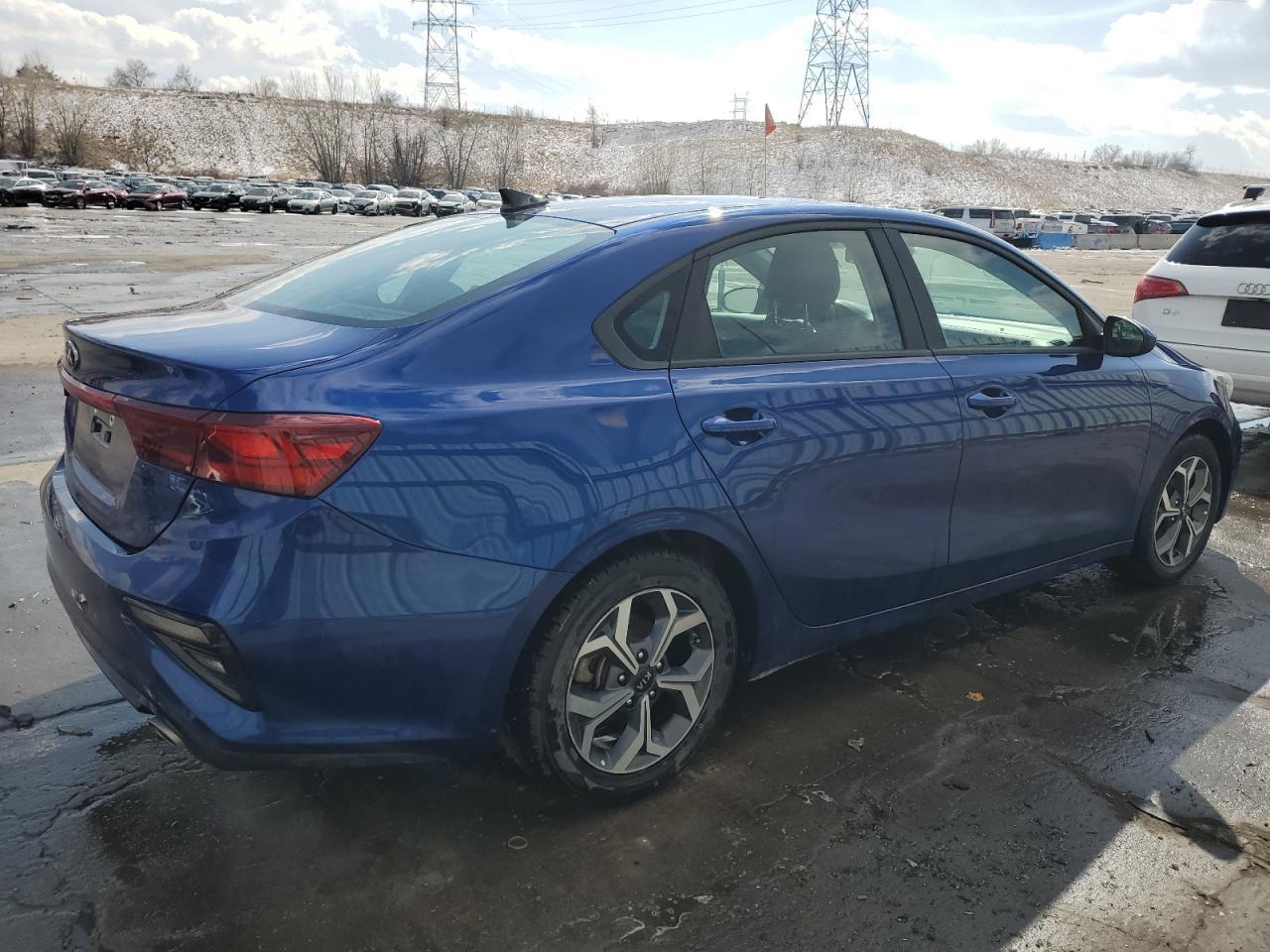 2021 KIA FORTE FE - Фото 3