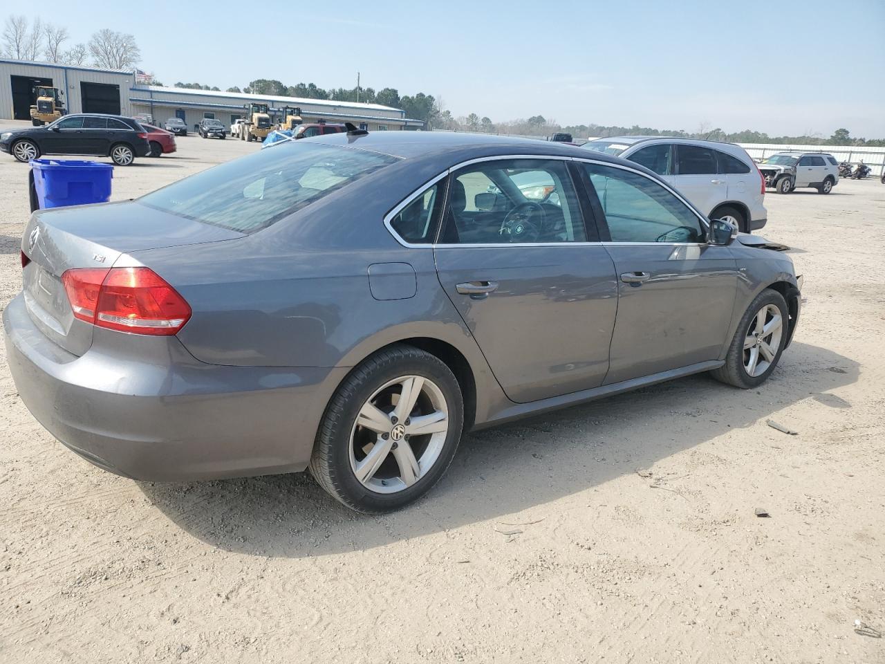 2015 VOLKSWAGEN PASSAT S - Фото 3