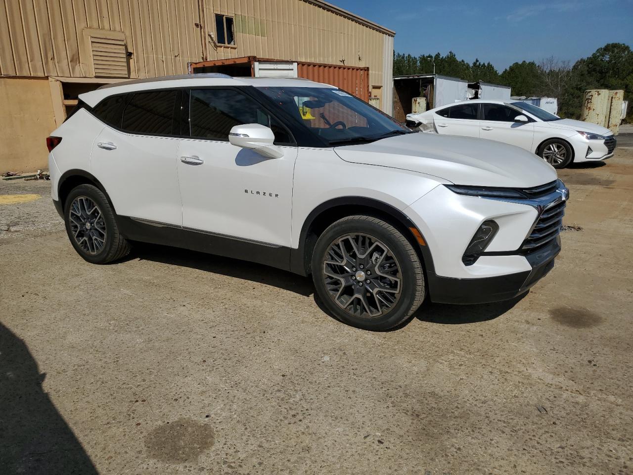 2024 CHEVROLET BLAZER PRE - Image 4