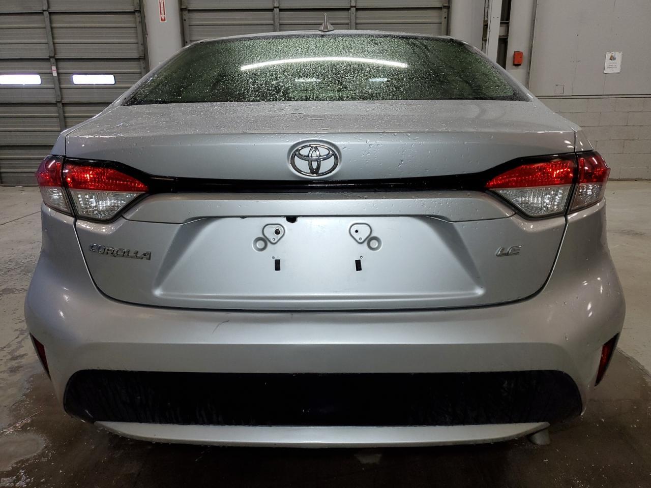 2022 TOYOTA COROLLA LE - Image 6