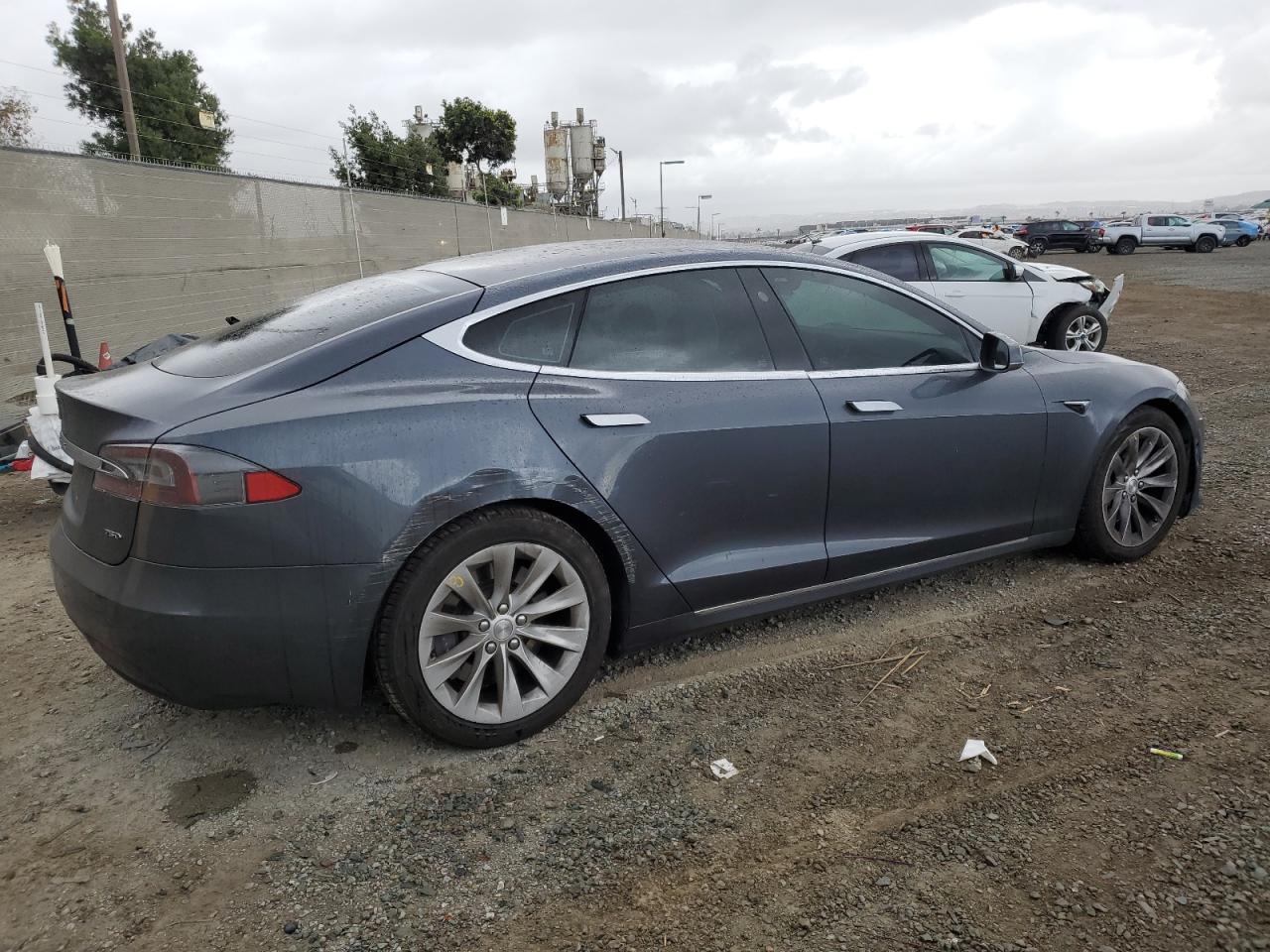 2017 TESLA MODEL S - Image 3