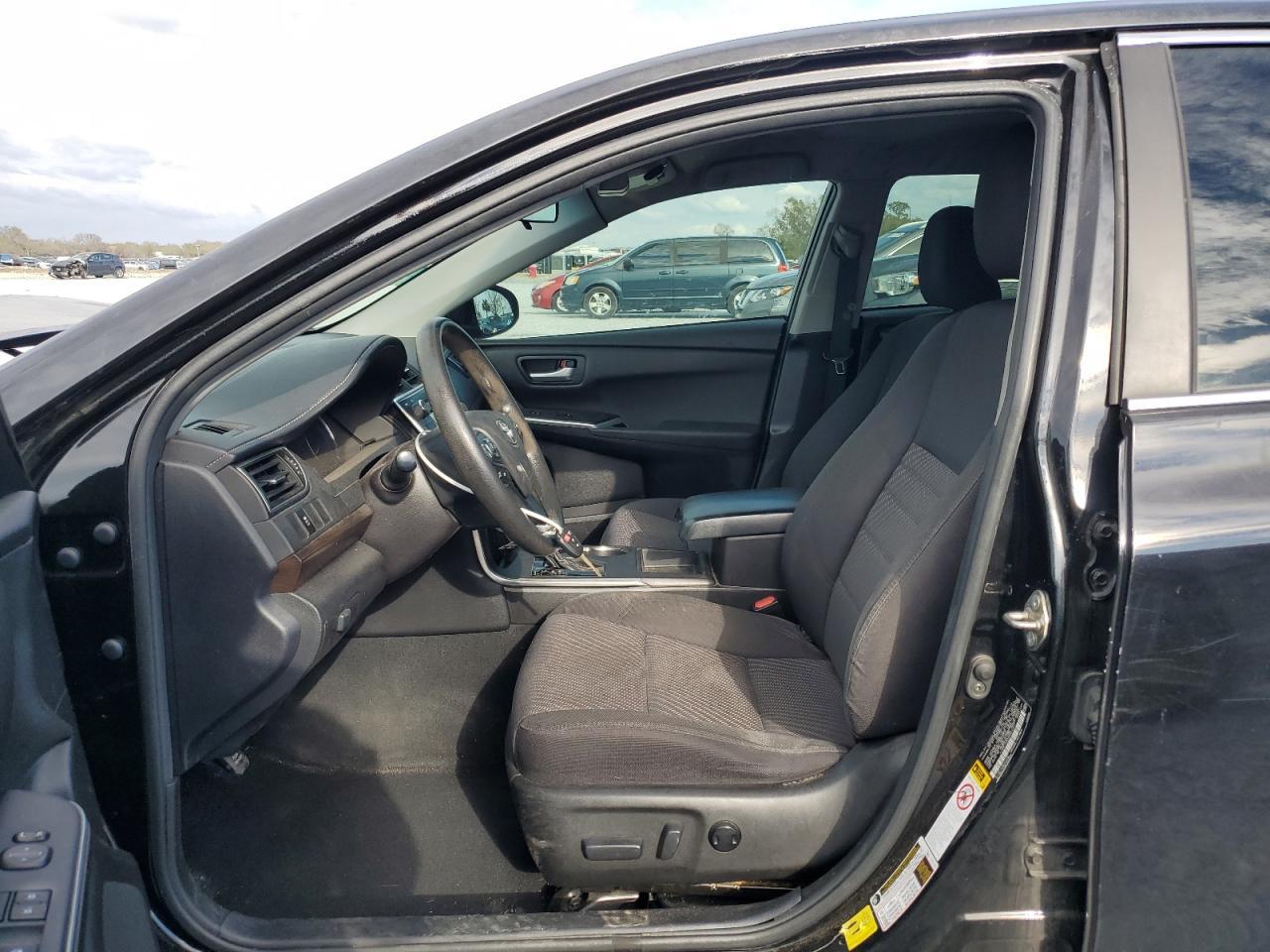 2016 TOYOTA CAMRY LE - Фото 7