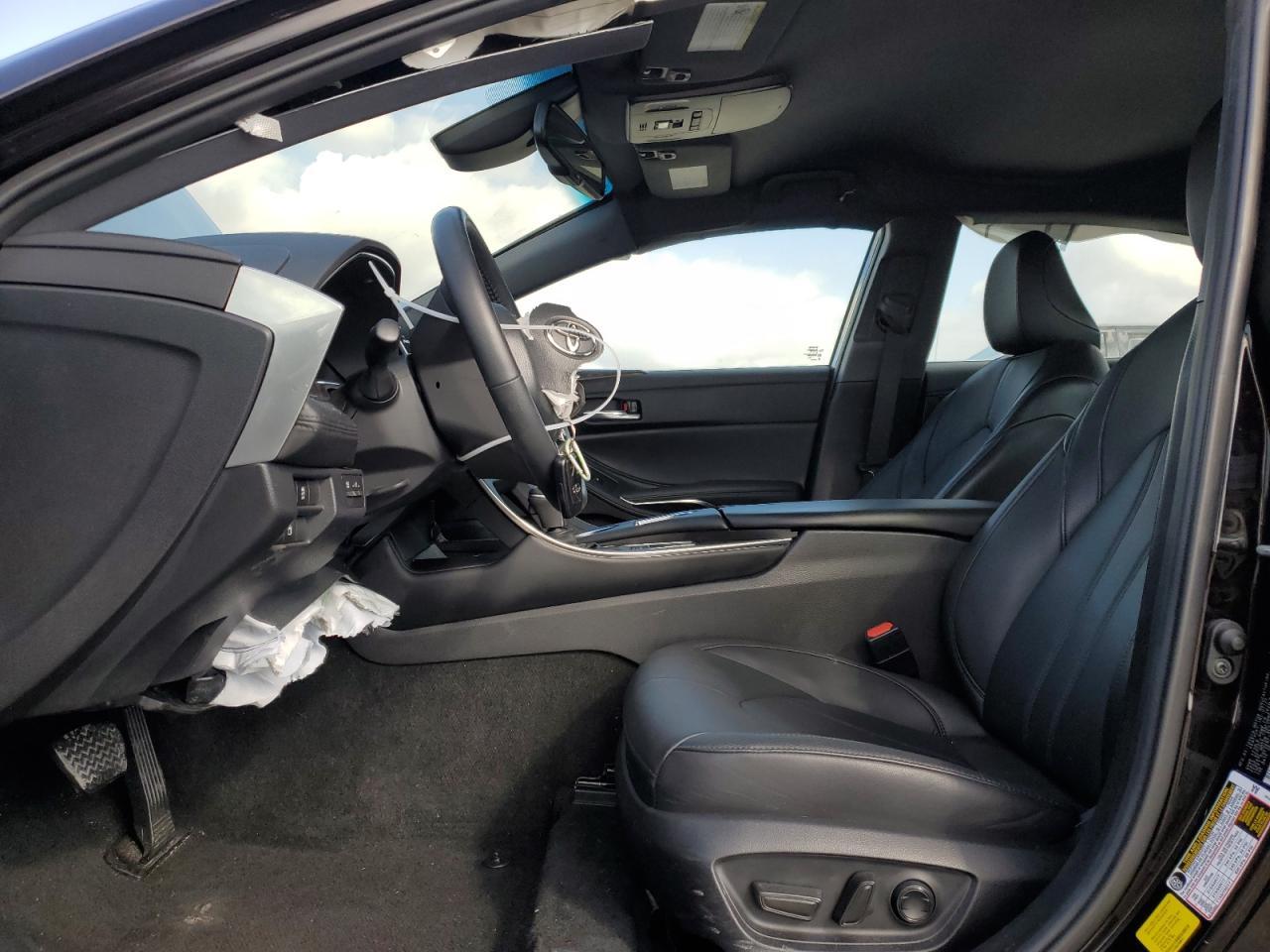2022 TOYOTA AVALON XLE - Image 7
