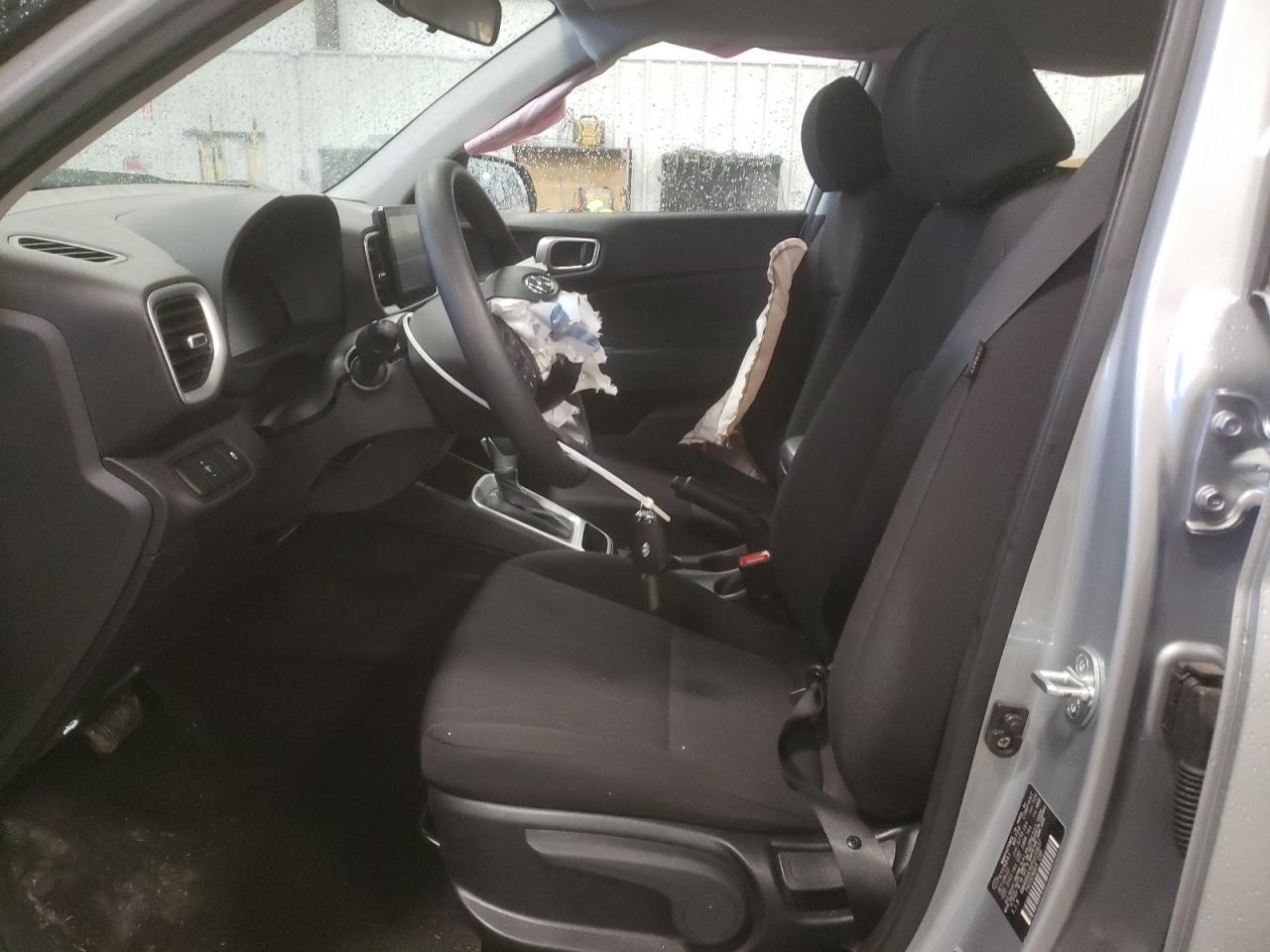 2023 HYUNDAI VENUE SE - Фото 7