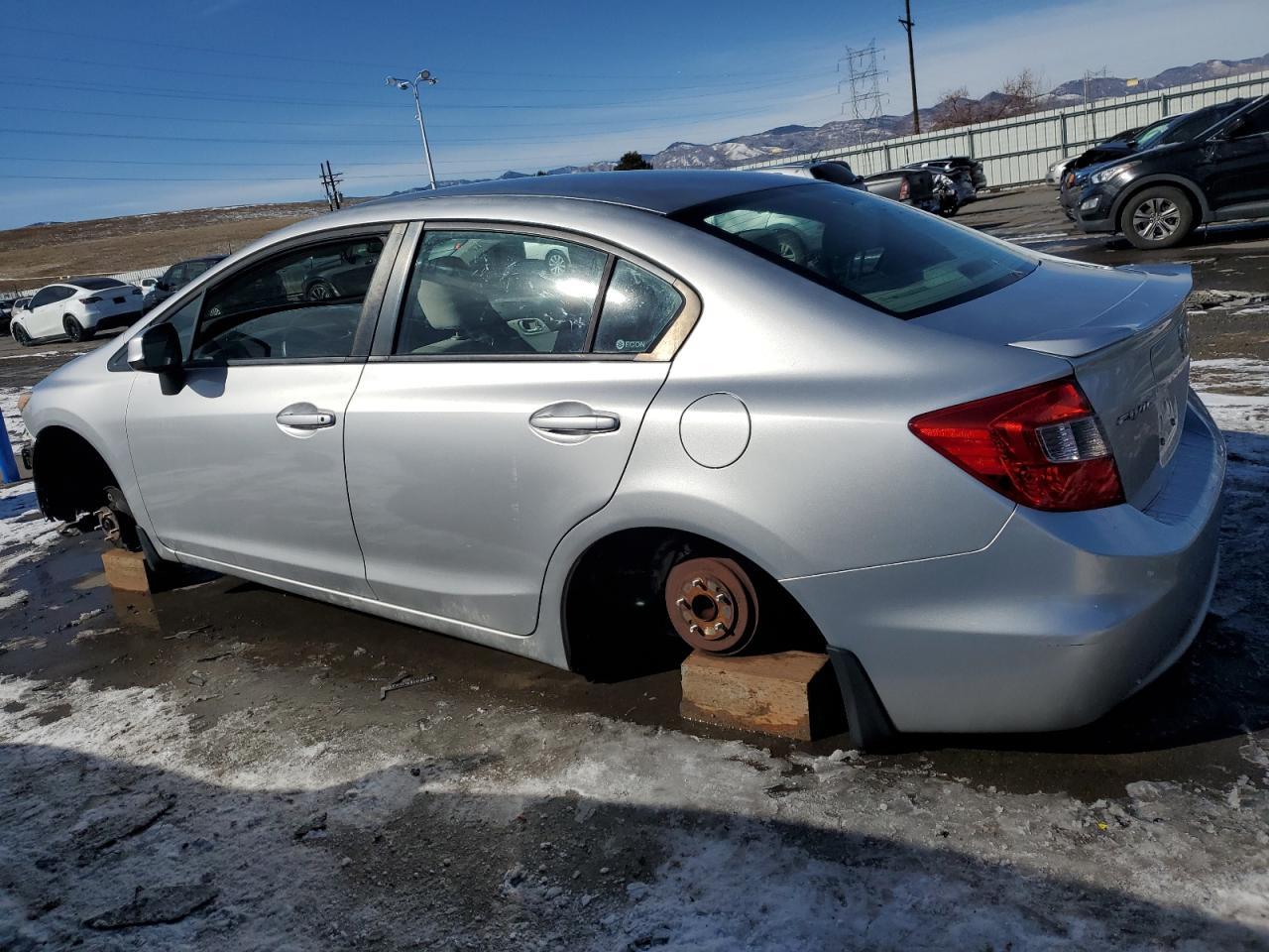 2012 HONDA CIVIC LX - Фото 2