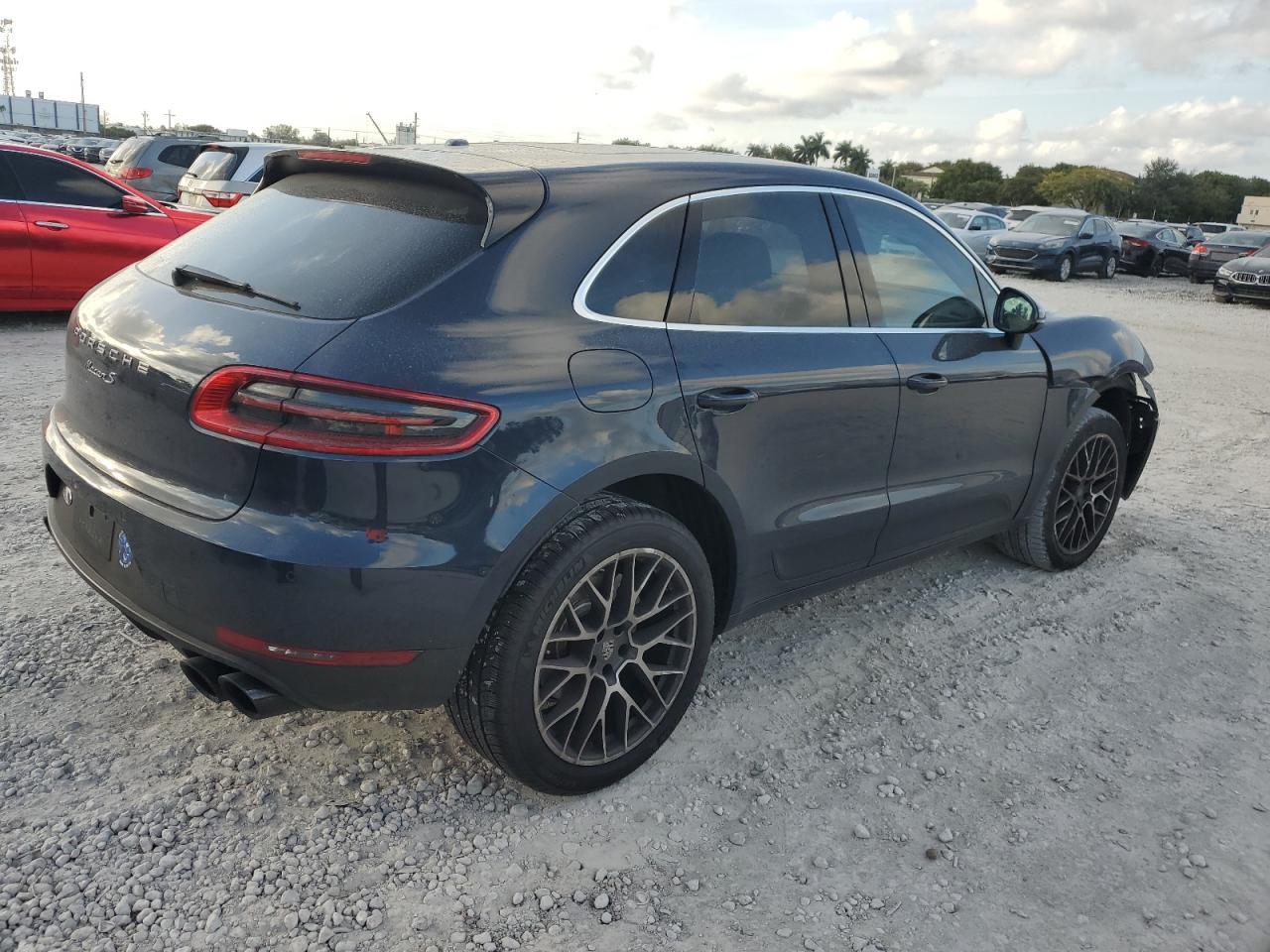 2018 PORSCHE MACAN S - Image 3