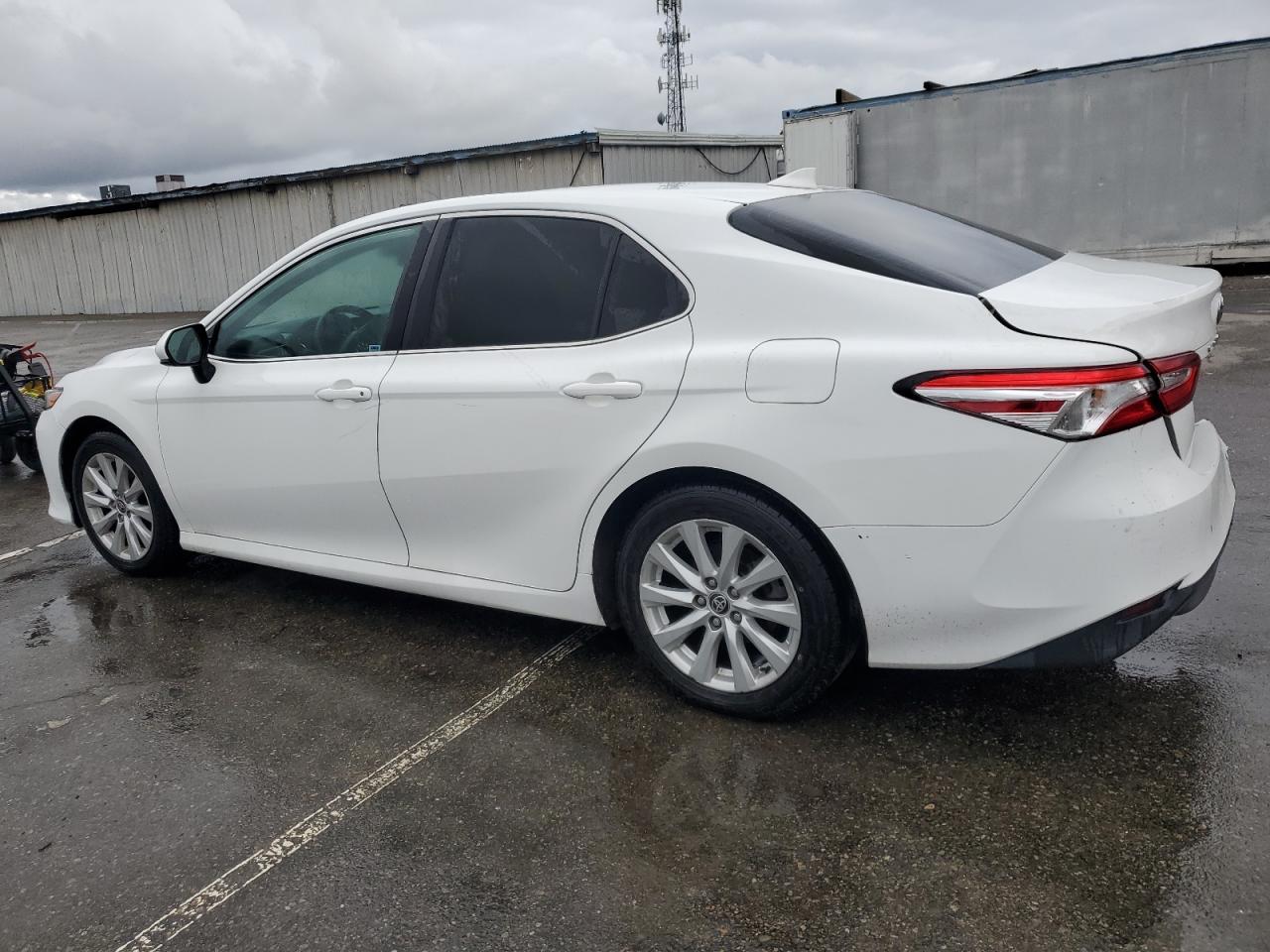 2020 TOYOTA CAMRY LE - Image 2