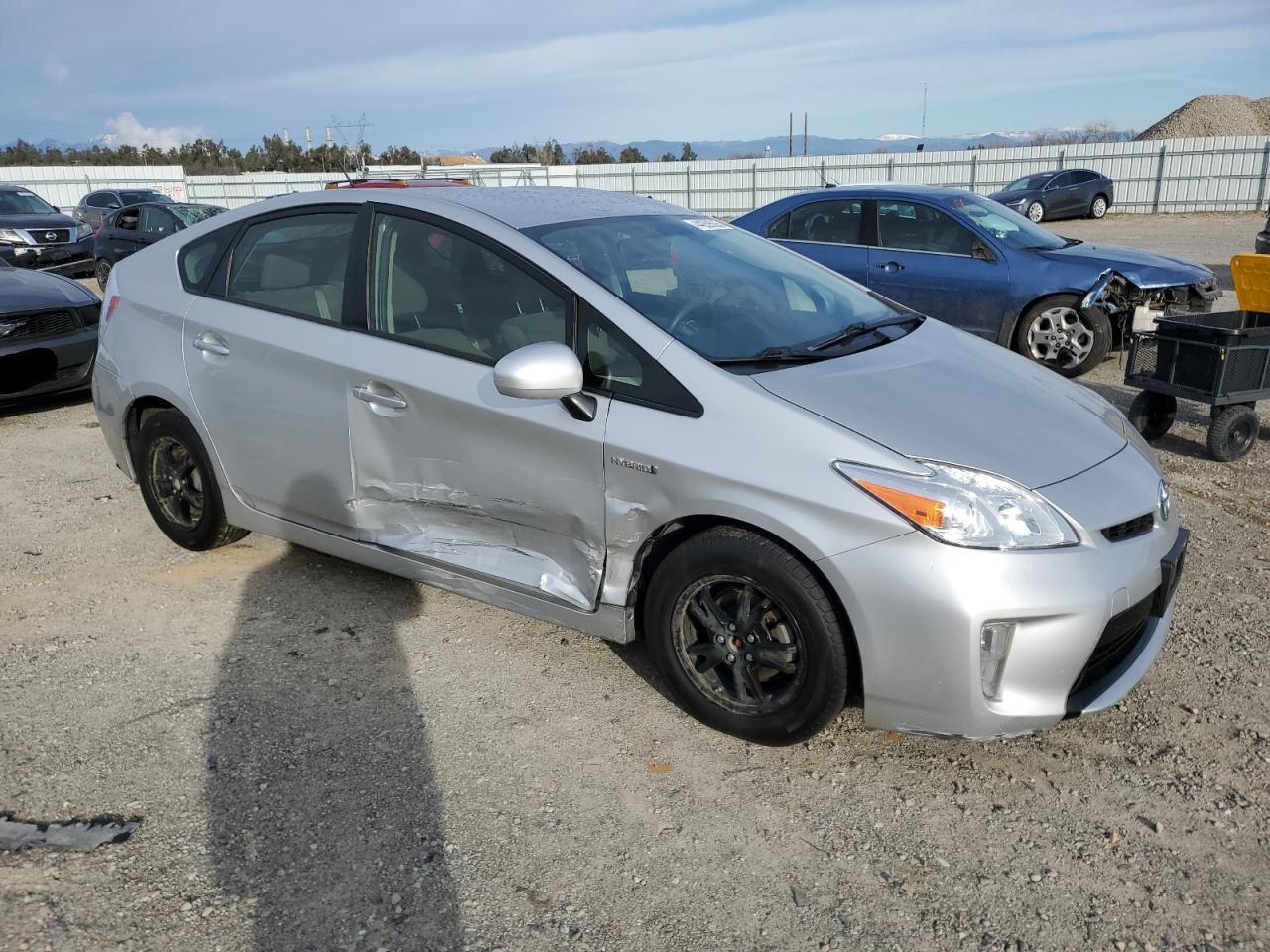 2015 TOYOTA PRIUS - Фото 4