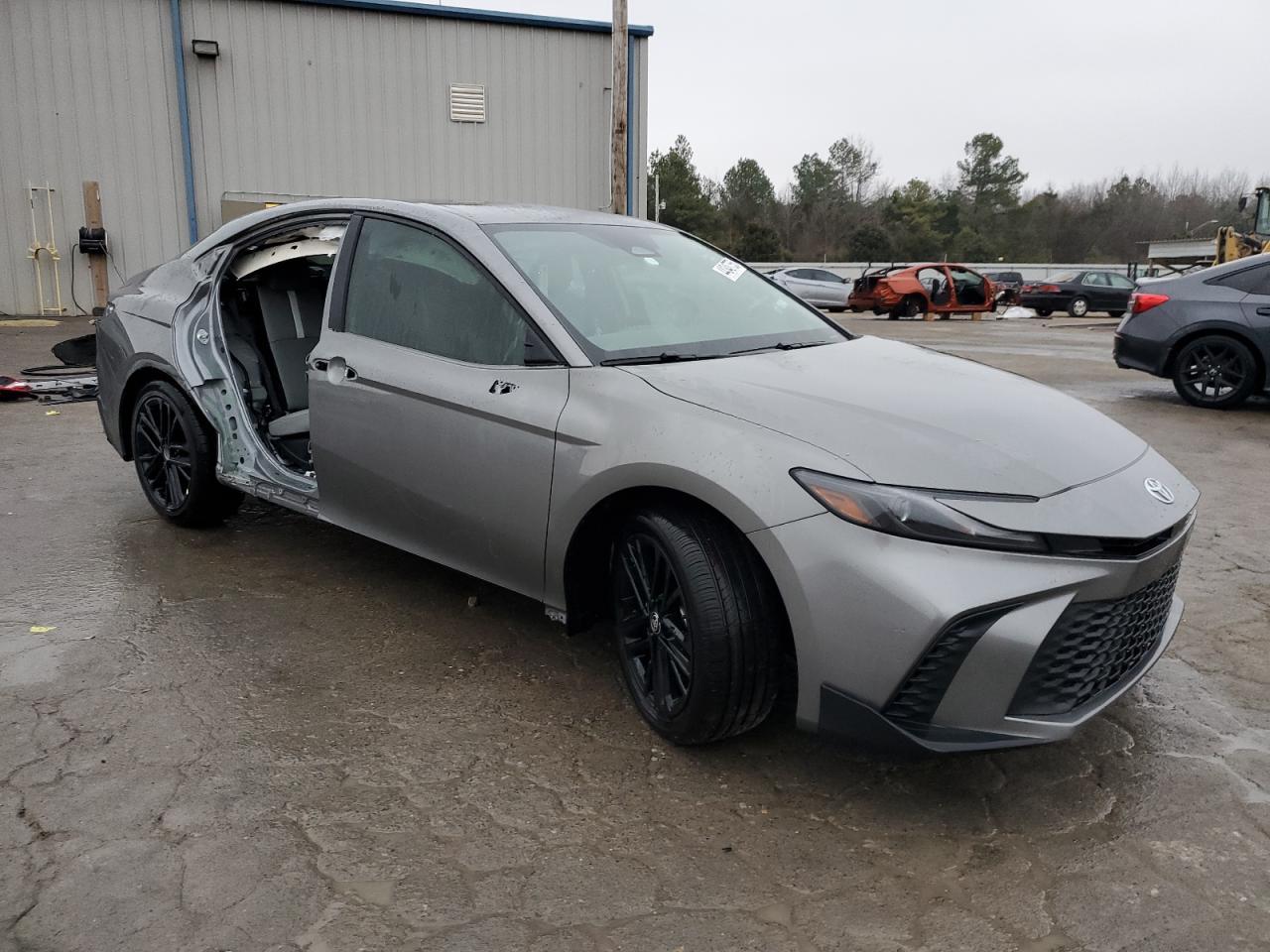 2025 TOYOTA CAMRY XSE - Фото 4