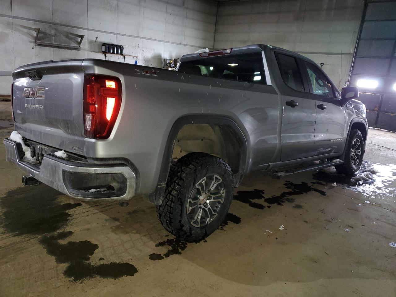 2023 GMC SIERRA K15 - Image 3