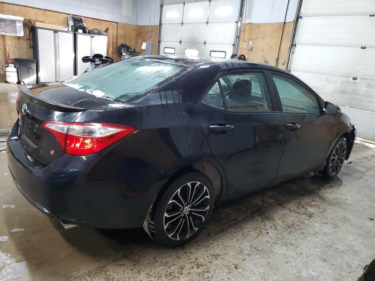 2015 TOYOTA COROLLA L - Фото 3