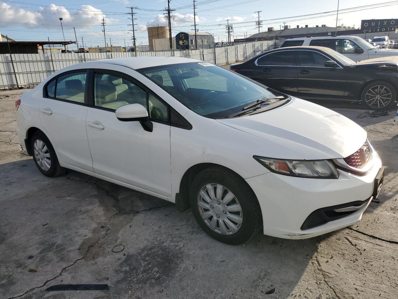 2015 HONDA CIVIC LX - Image 4