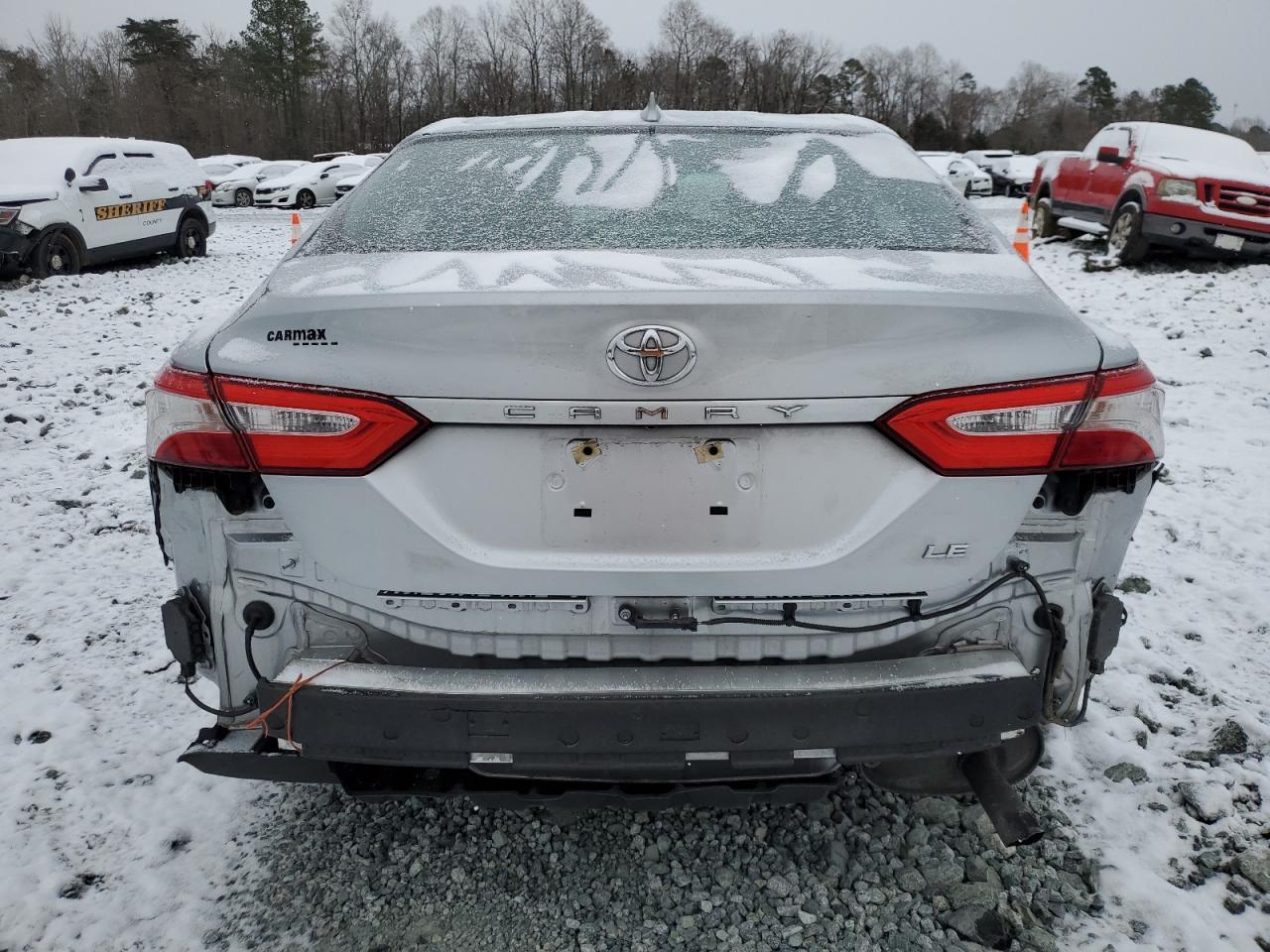2018 TOYOTA CAMRY L - Фото 6