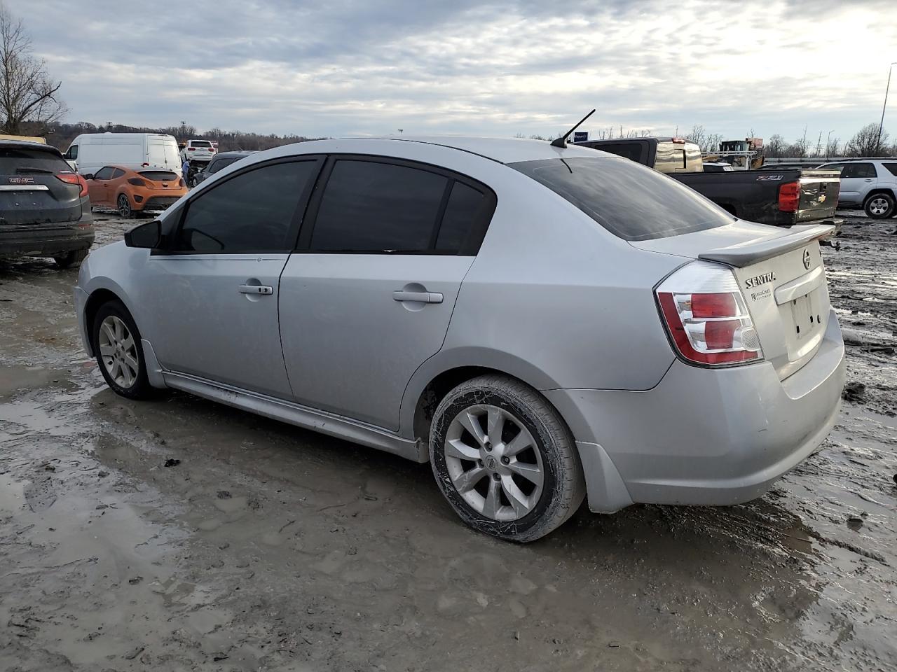 2012 NISSAN SENTRA 2.0 - Фото 2