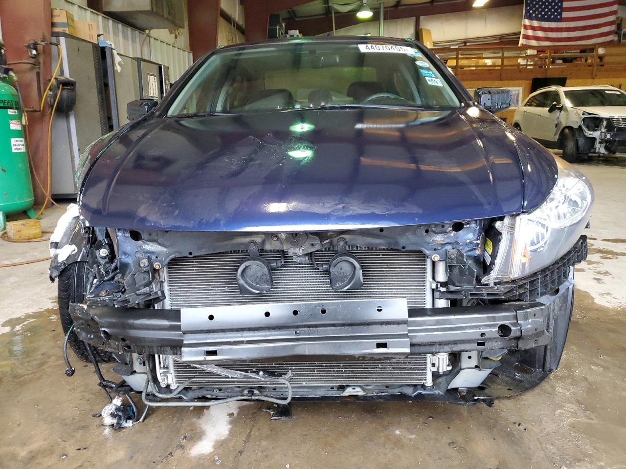 2011 HONDA ACCORD LXP - Image 5