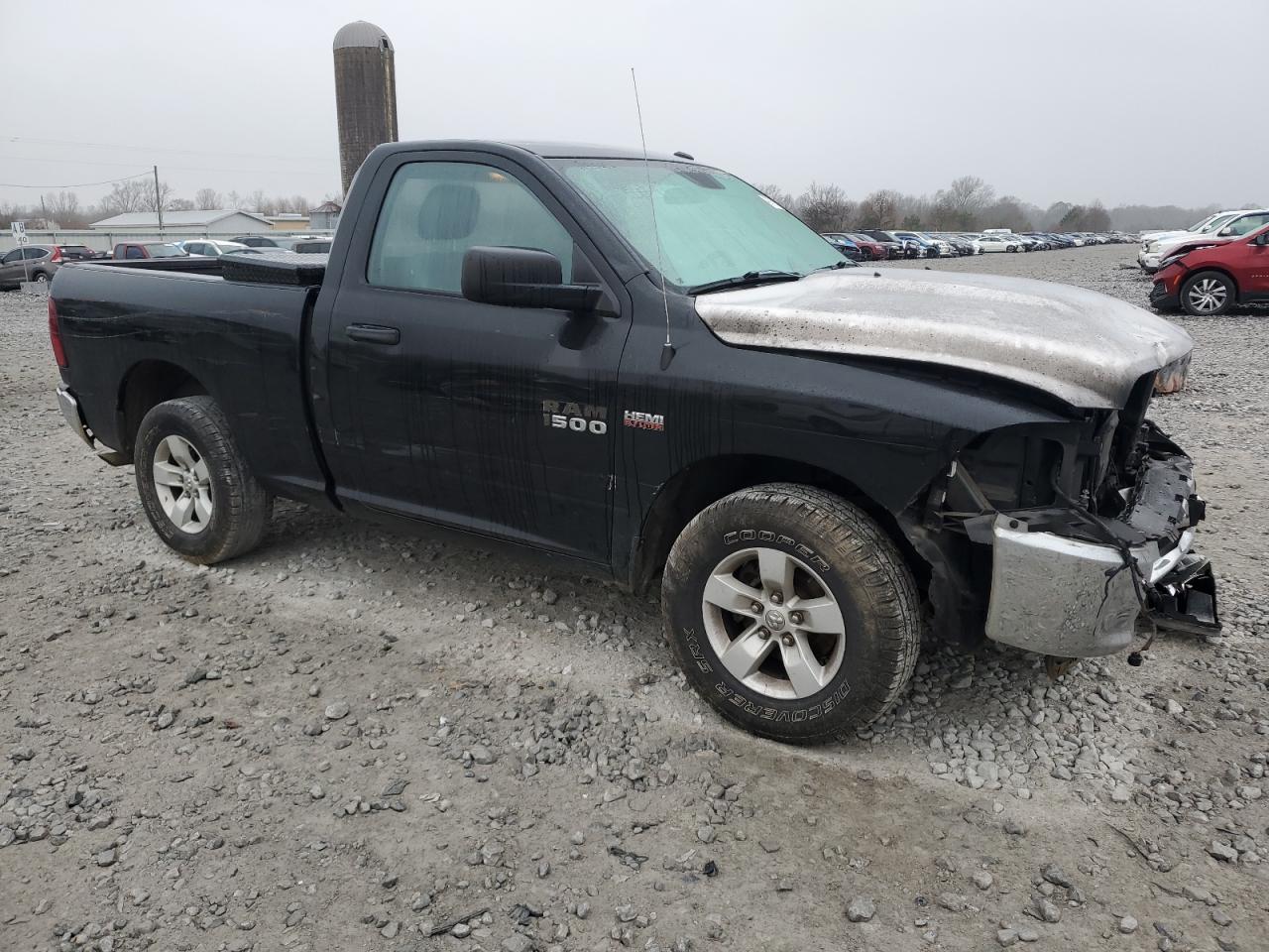 2017 RAM 1500 ST - Image 4