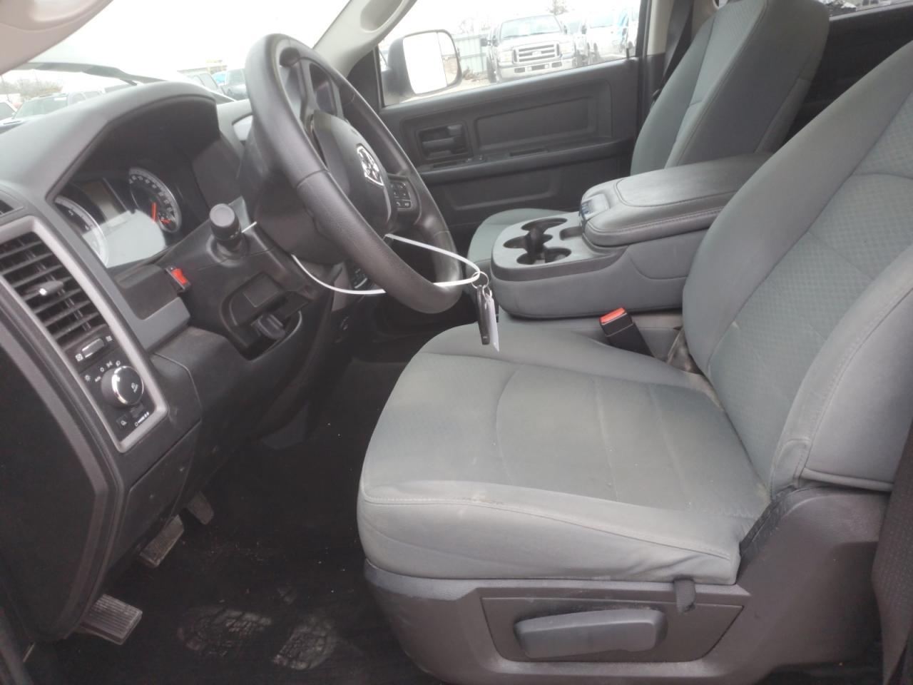 2015 RAM 1500 ST - Image 7