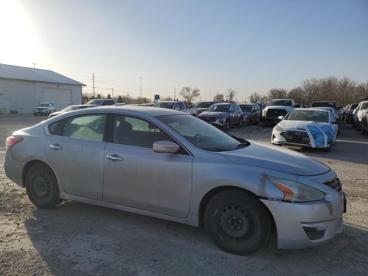 2013 NISSAN ALTIMA 2.5 - Фото 4