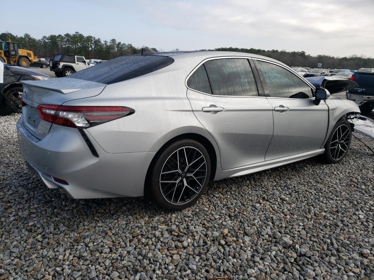 2022 TOYOTA CAMRY XSE - Фото 3