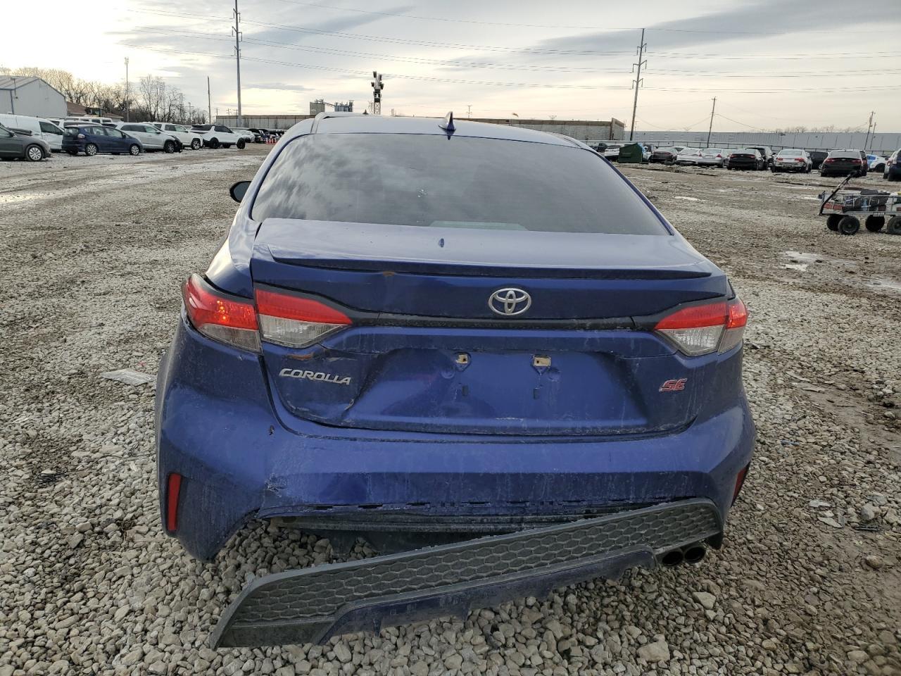 2020 TOYOTA COROLLA SE - Фото 6