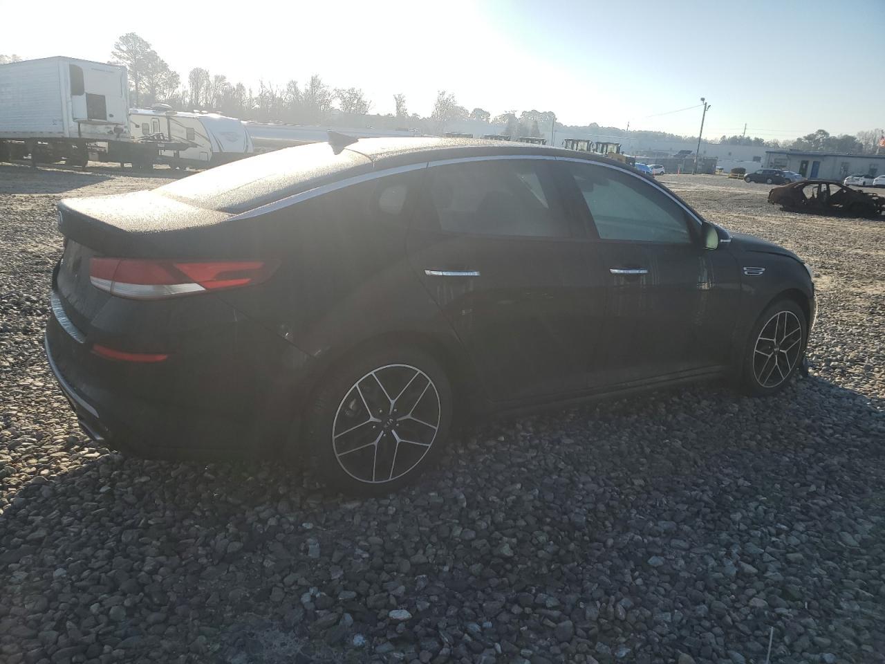 2020 KIA OPTIMA LX - Фото 3