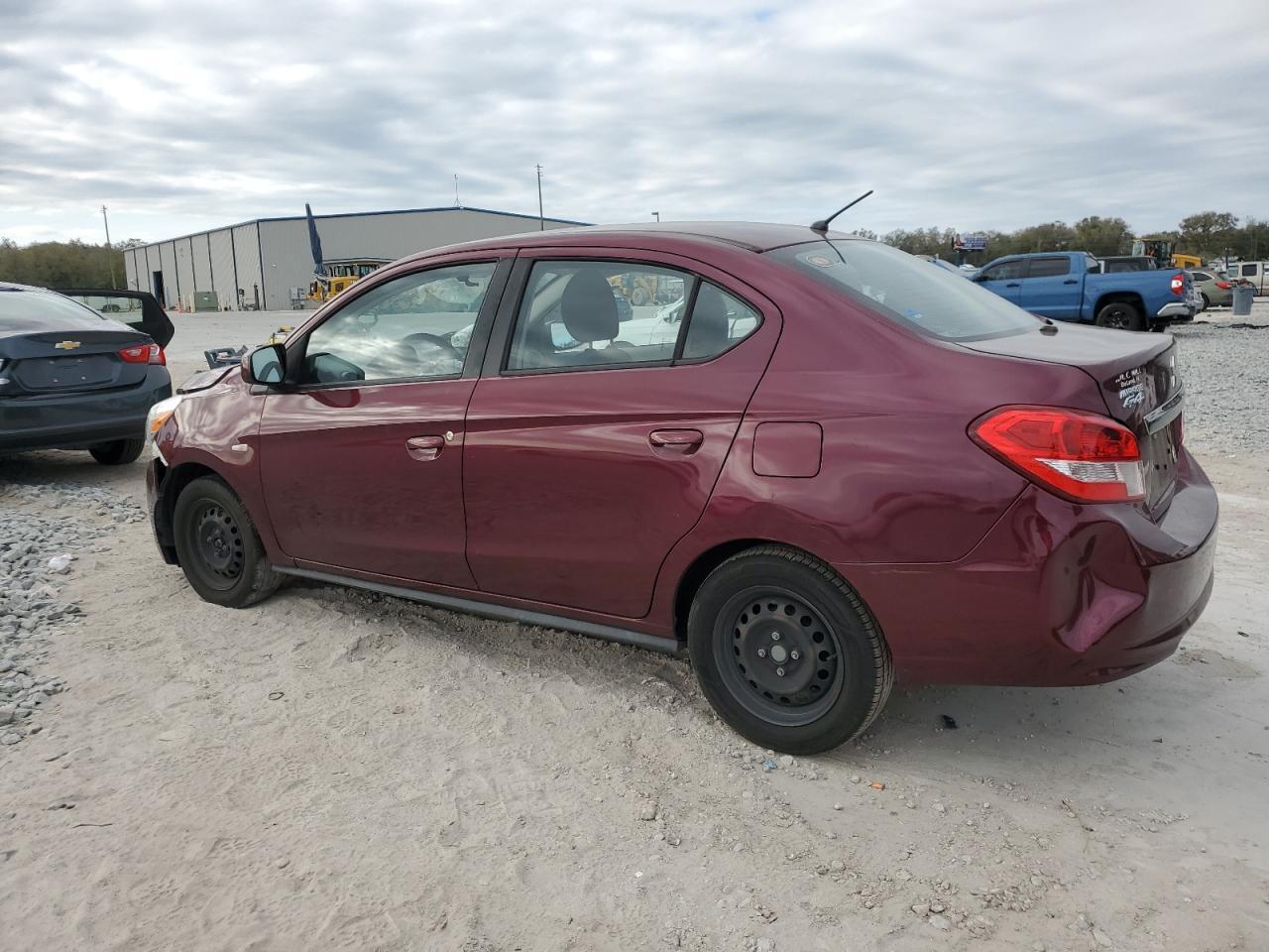 2020 MITSUBISHI MIRAGE G4 - Фото 2