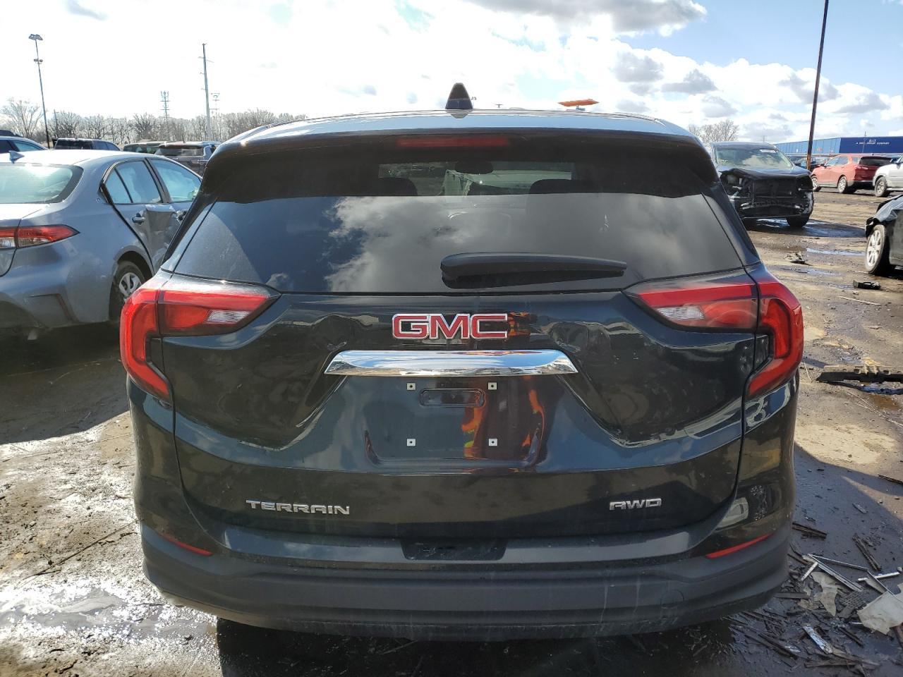 2021 GMC TERRAIN SL - Image 6