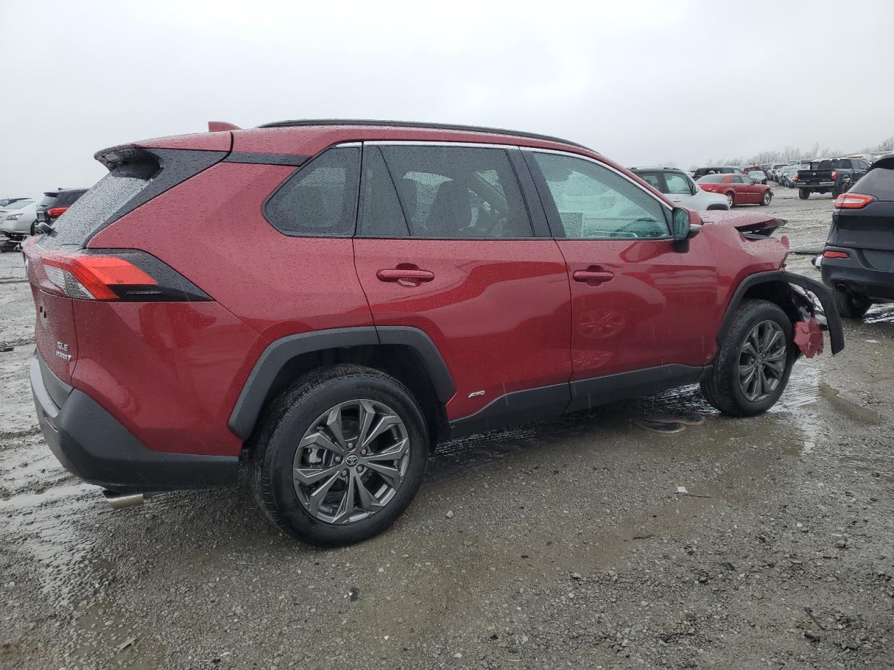 2022 TOYOTA RAV4 XLE P - Image 3