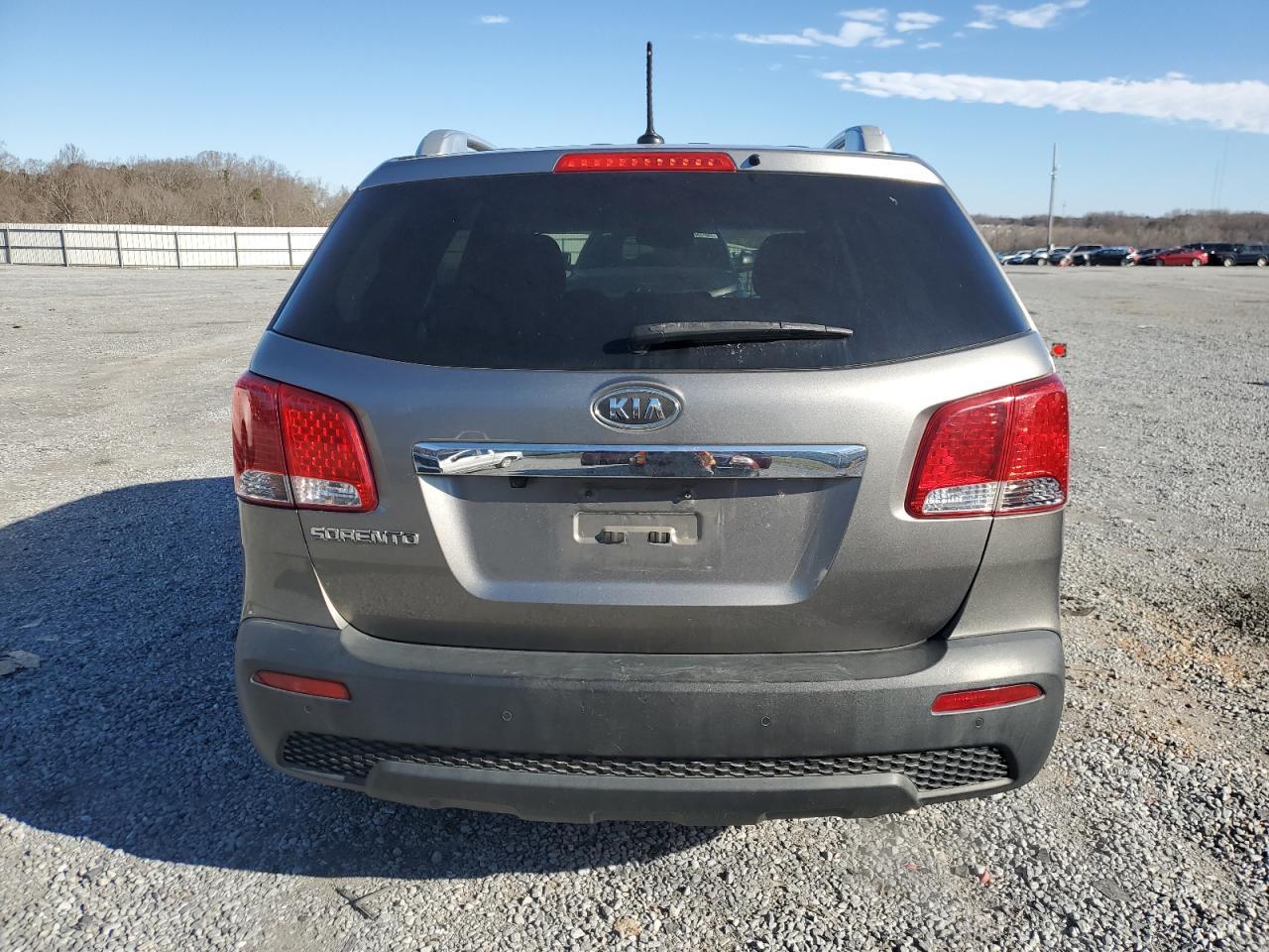 2012 KIA SORENTO BA - Image 6