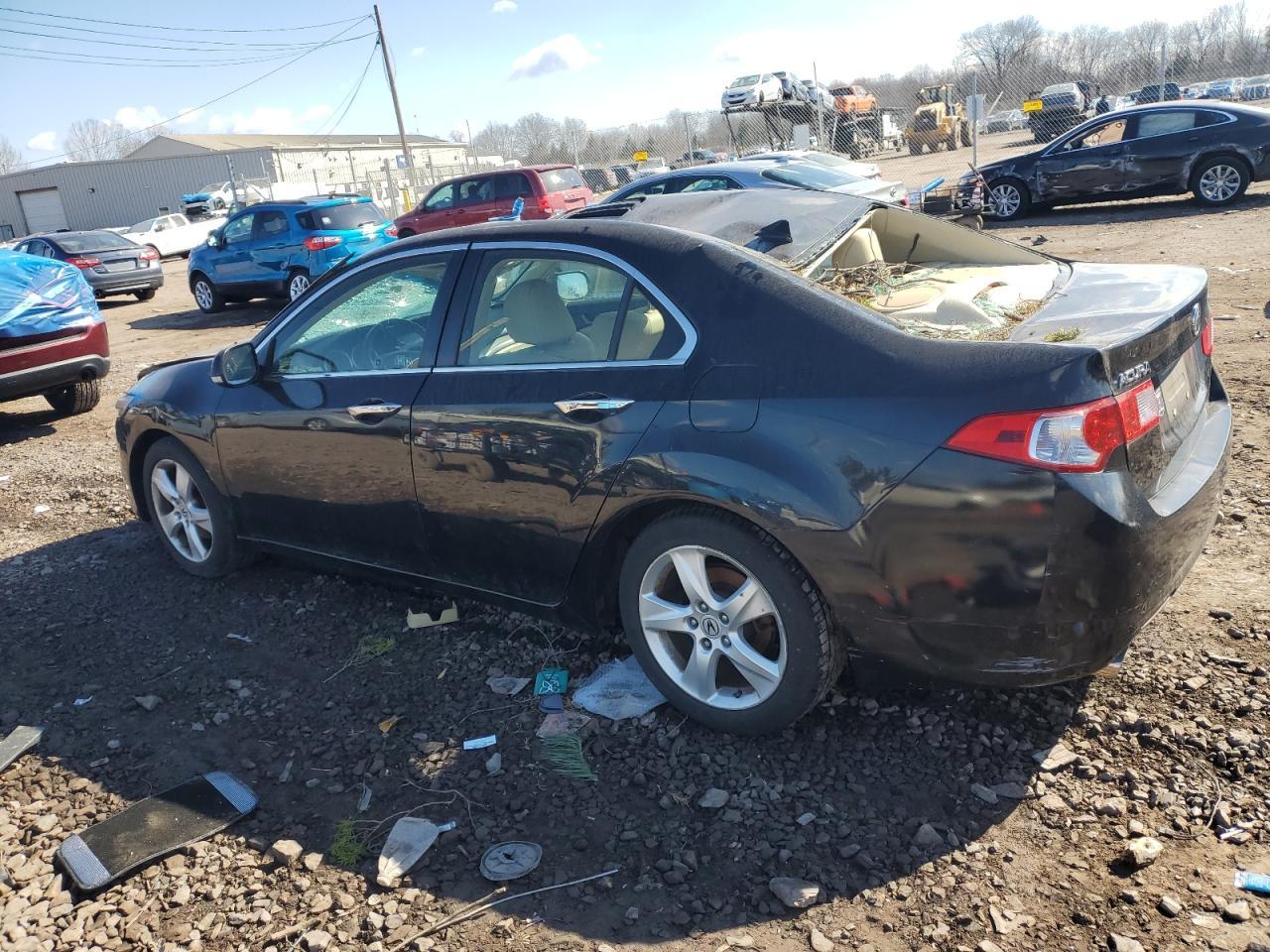 2010 ACURA TSX - Image 2