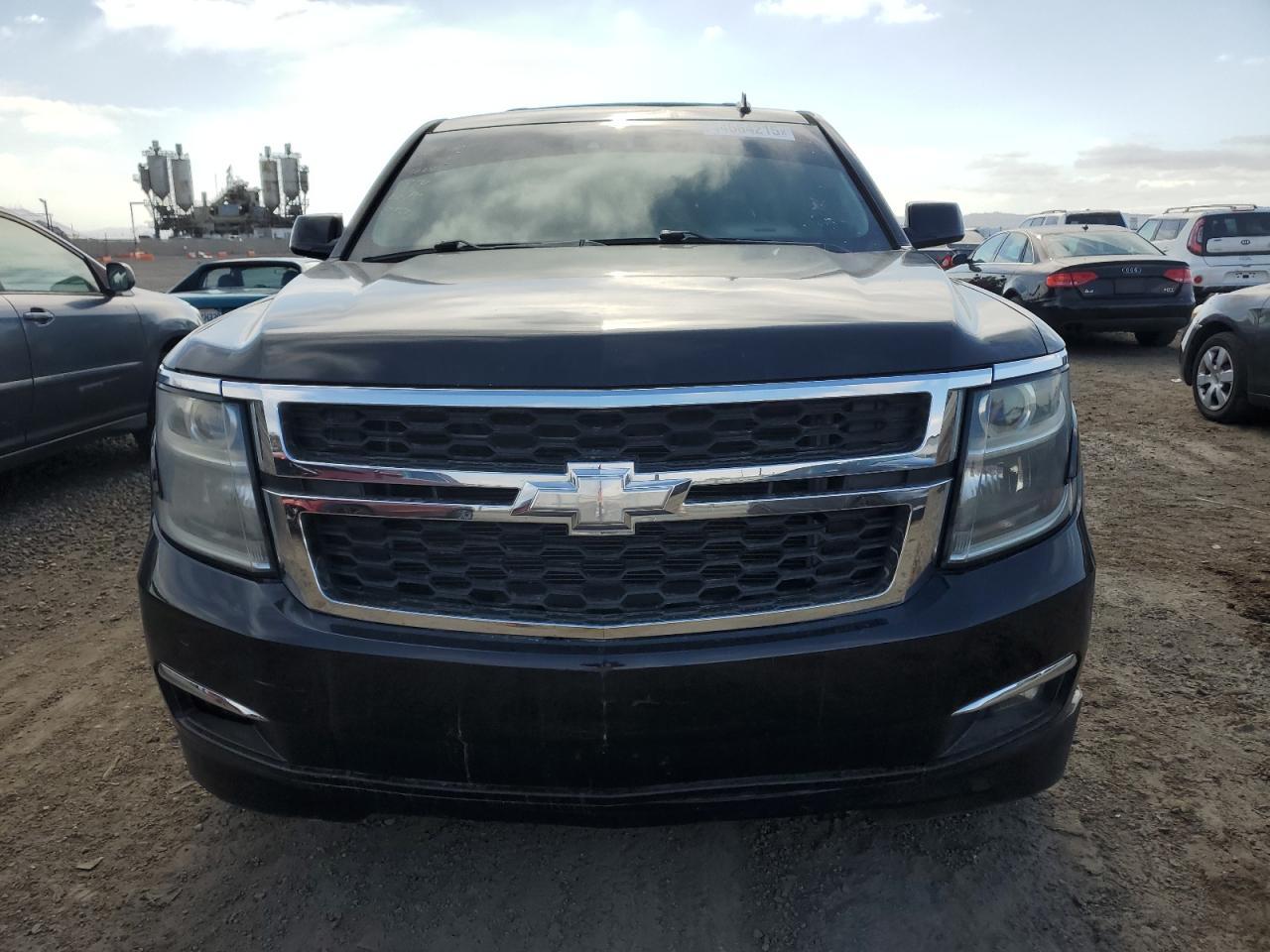 2015 CHEVROLET SUBURBAN C - Фото 5