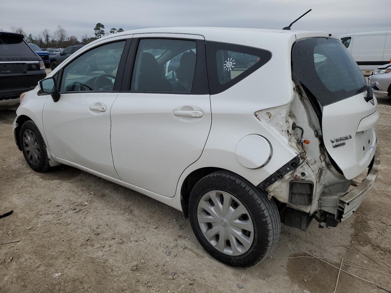 2015 NISSAN VERSA NOTE - Фото 2