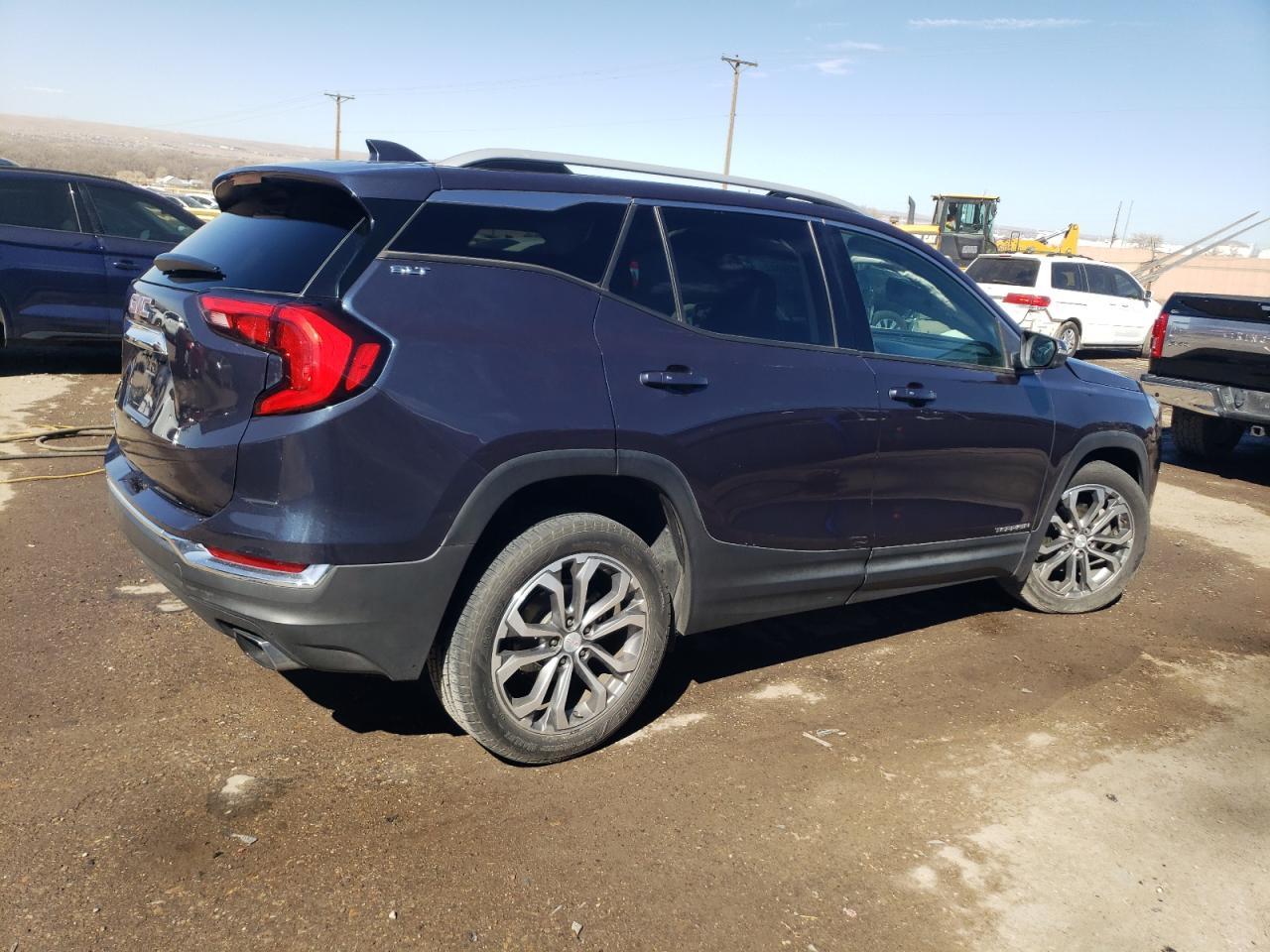 2018 GMC TERRAIN SL - Фото 3