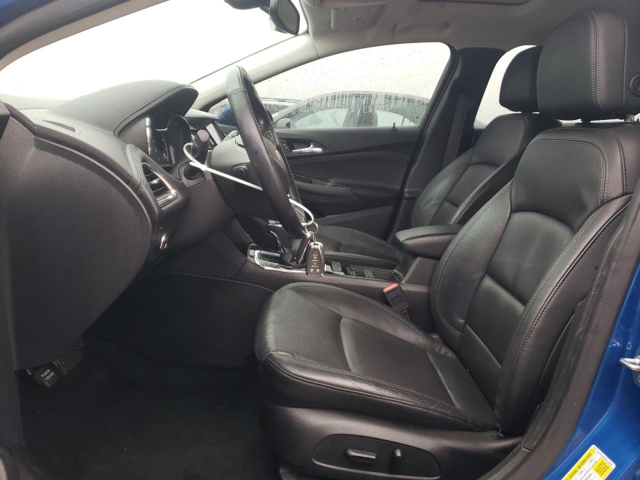 2017 CHEVROLET CRUZE PREM - Image 7