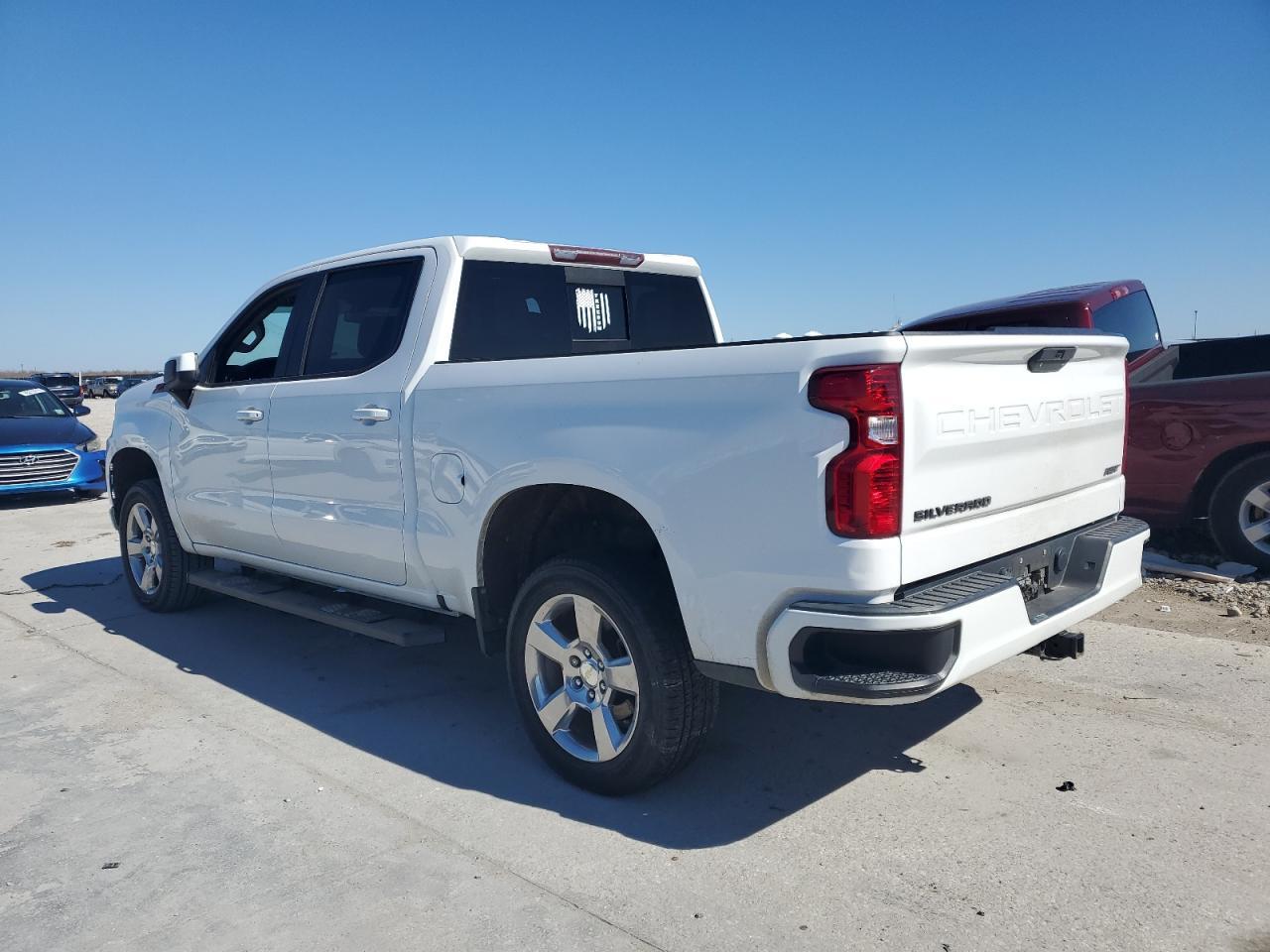 2020 CHEVROLET SILVERADO - Image 2