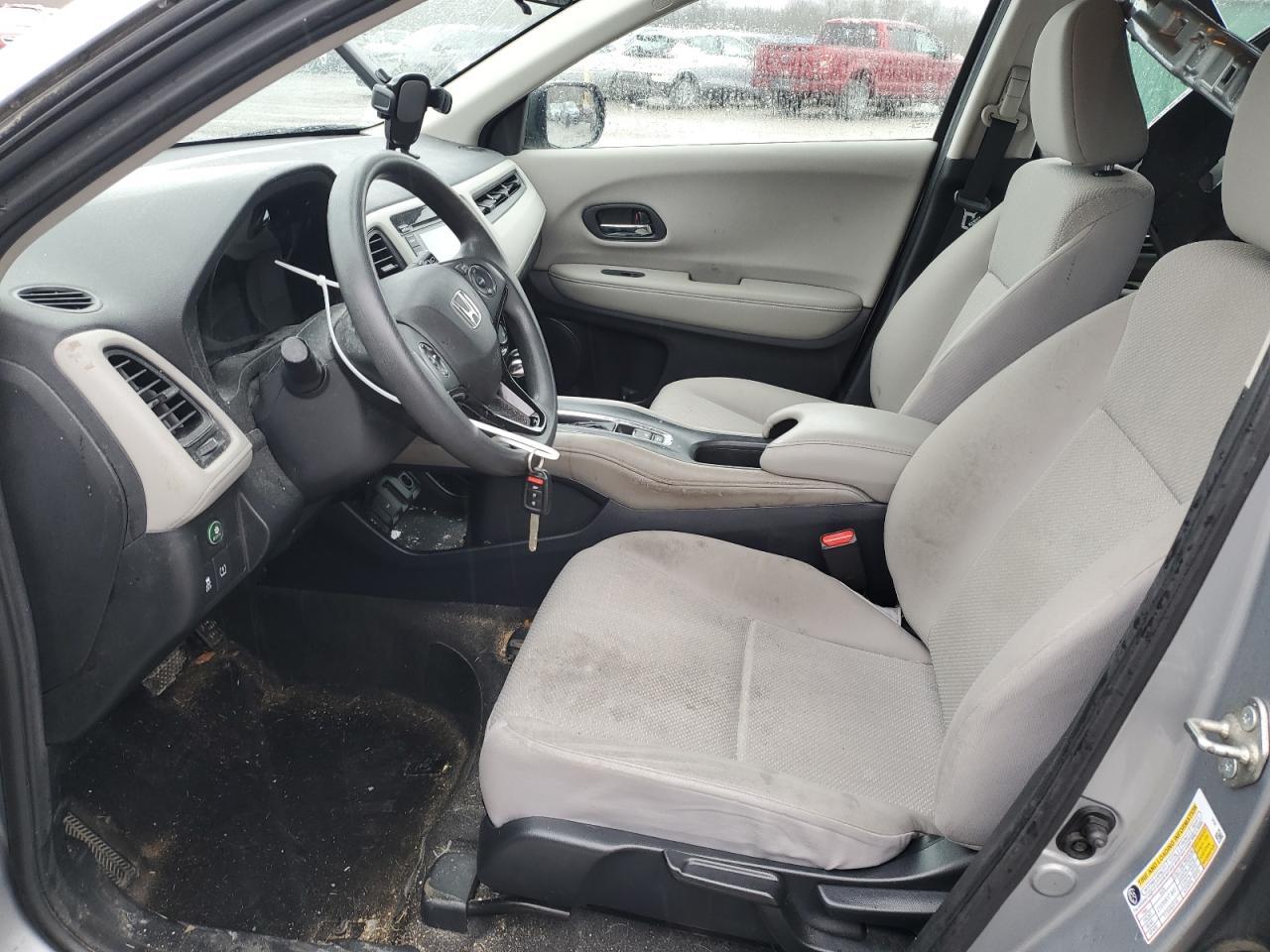 2018 HONDA HR-V LX - Image 7