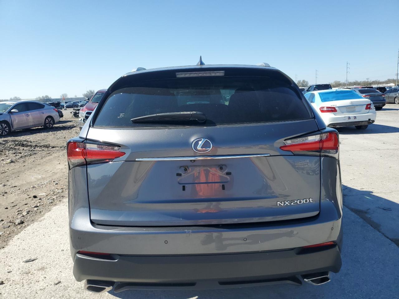 2017 LEXUS NX 200T BA - Фото 6