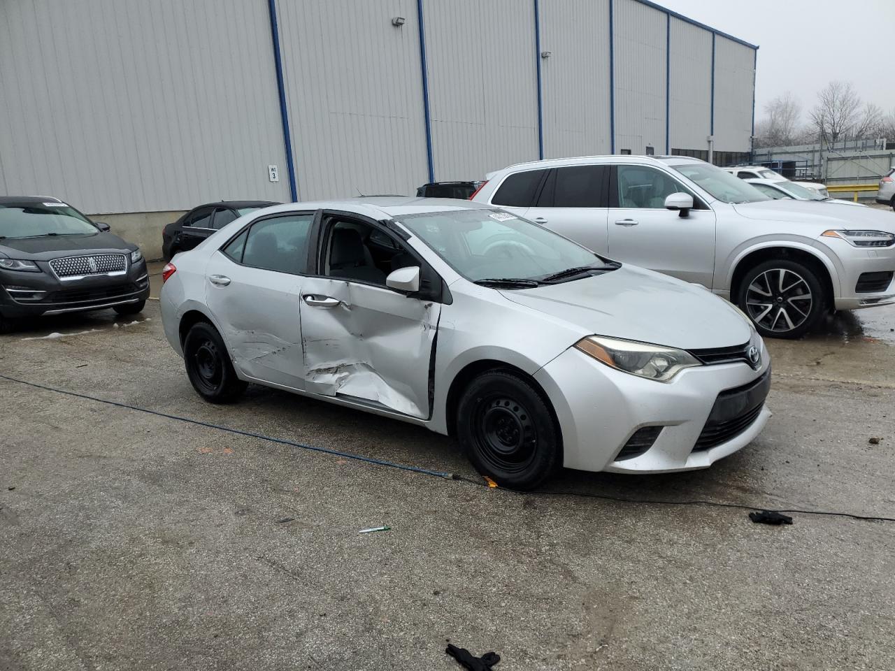 2014 TOYOTA COROLLA L - Image 4