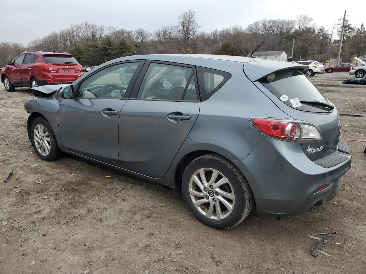 2013 MAZDA 3 I - Фото 2