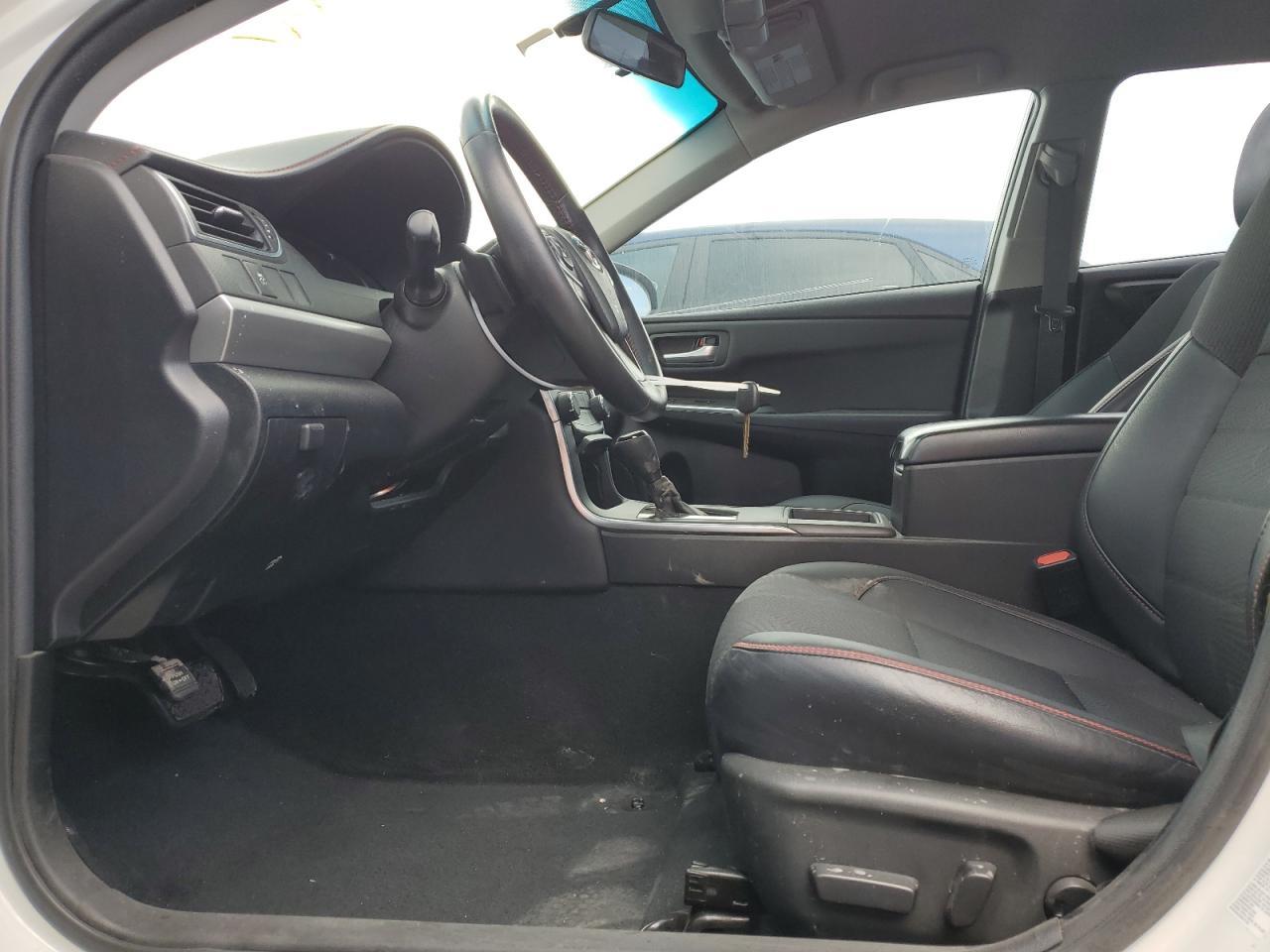 2017 TOYOTA CAMRY LE - Image 7