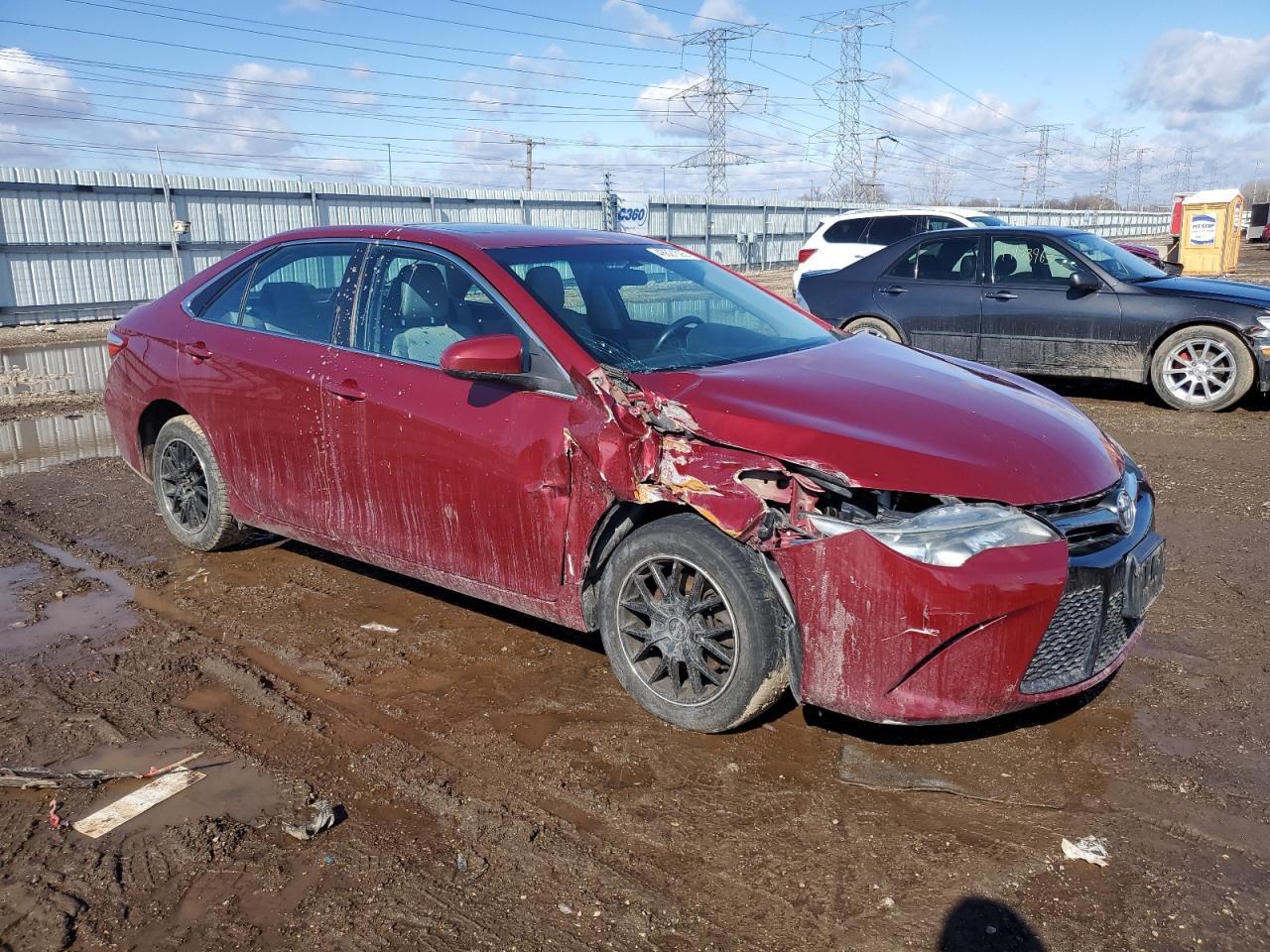 2017 TOYOTA CAMRY LE - Image 4