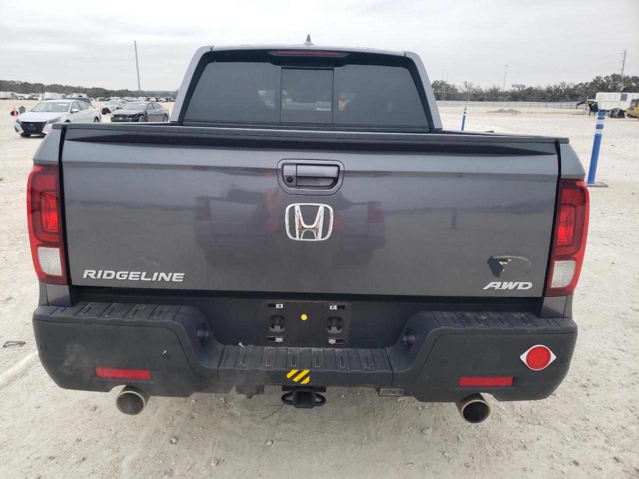 2022 HONDA RIDGELINE - Image 6