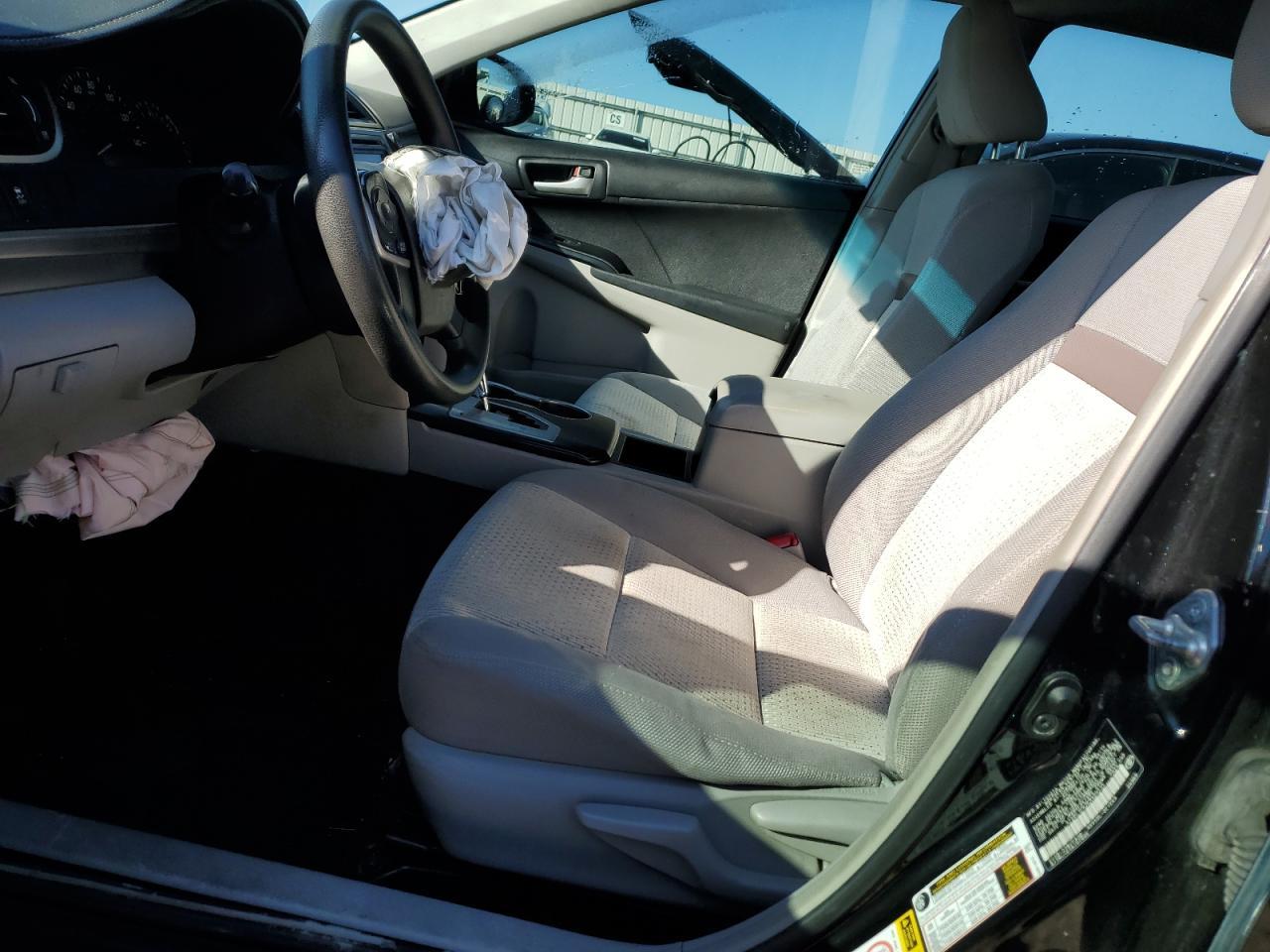 2014 TOYOTA CAMRY L - Image 7