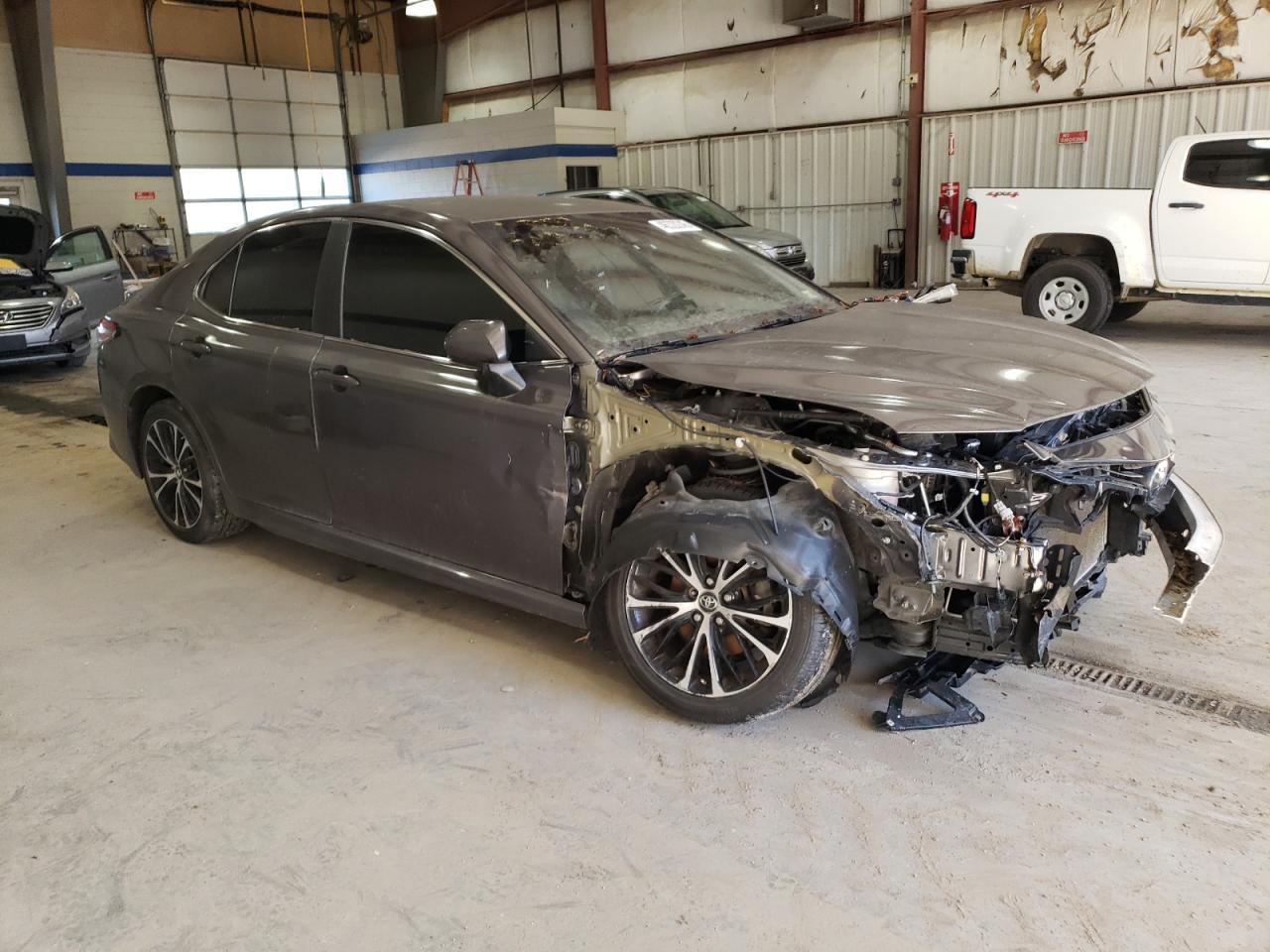 2019 TOYOTA CAMRY L - Image 4