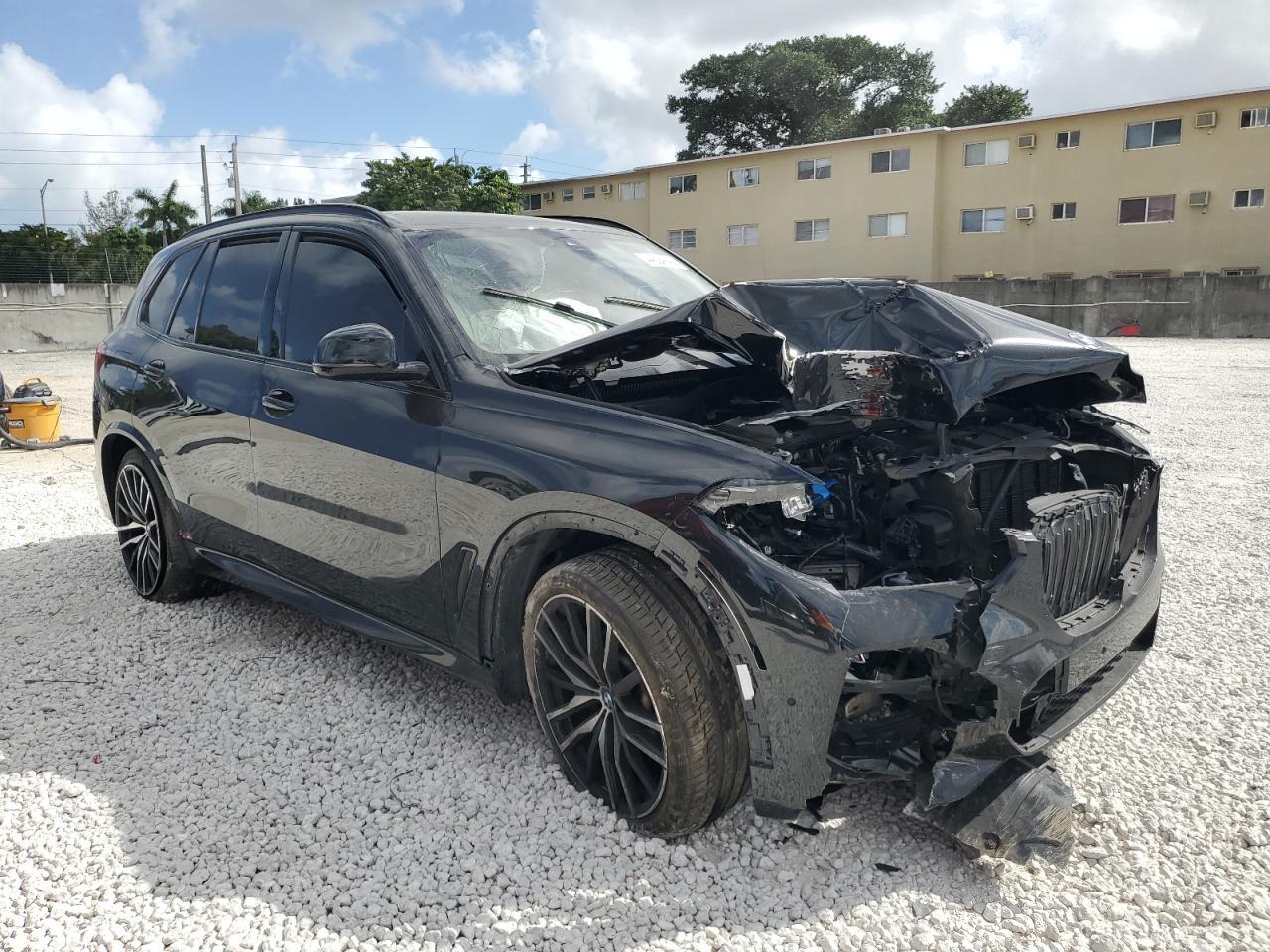 2022 BMW X5 XDRIVE4 - Фото 4