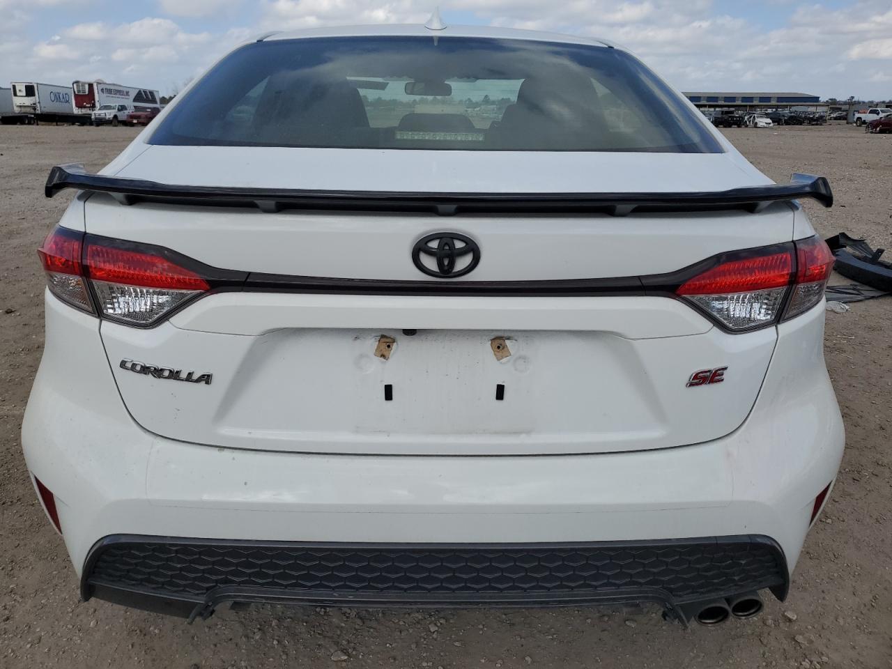 2022 TOYOTA COROLLA SE - Image 6