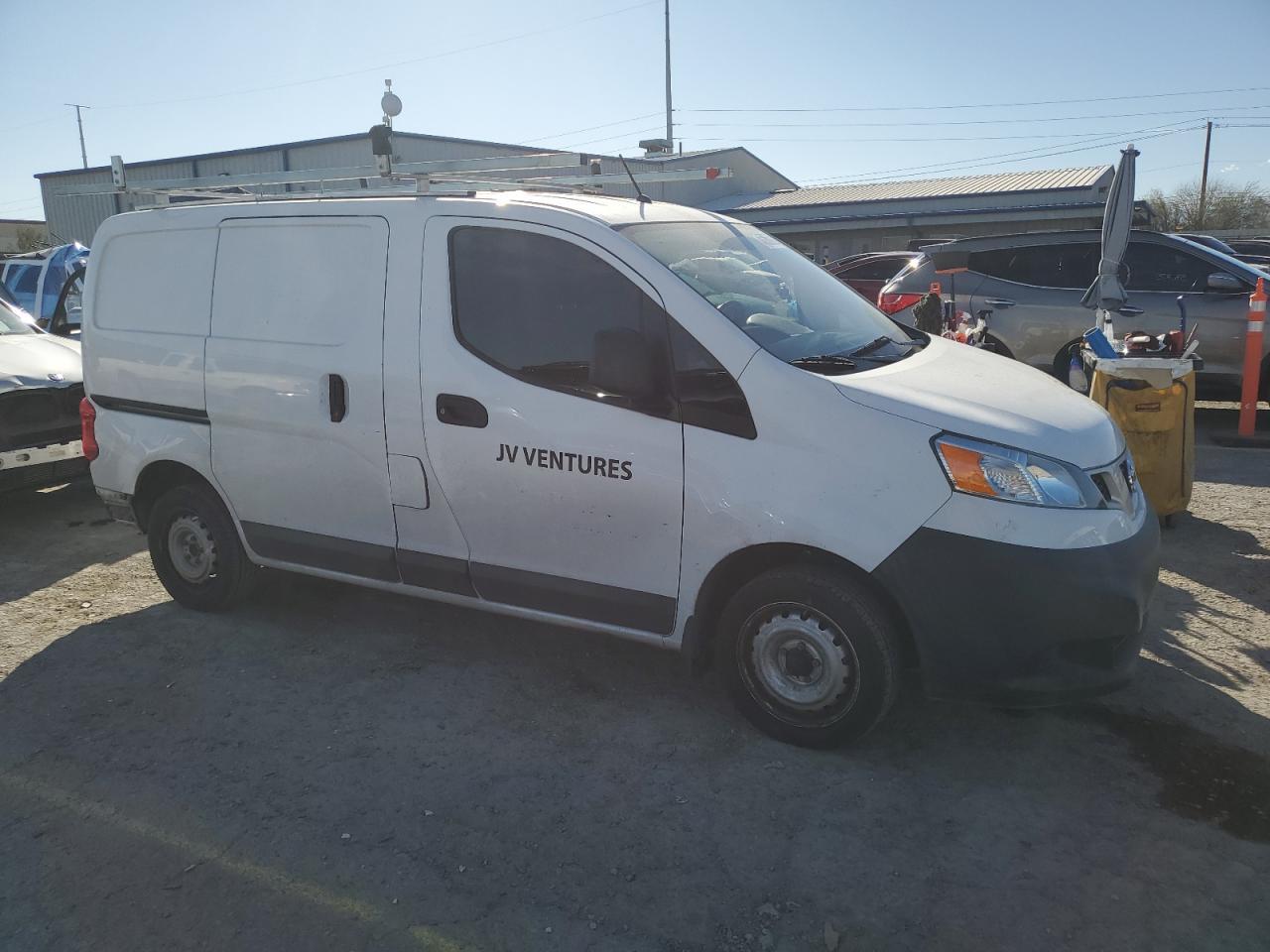 2015 NISSAN NV200 2.5S - Фото 4