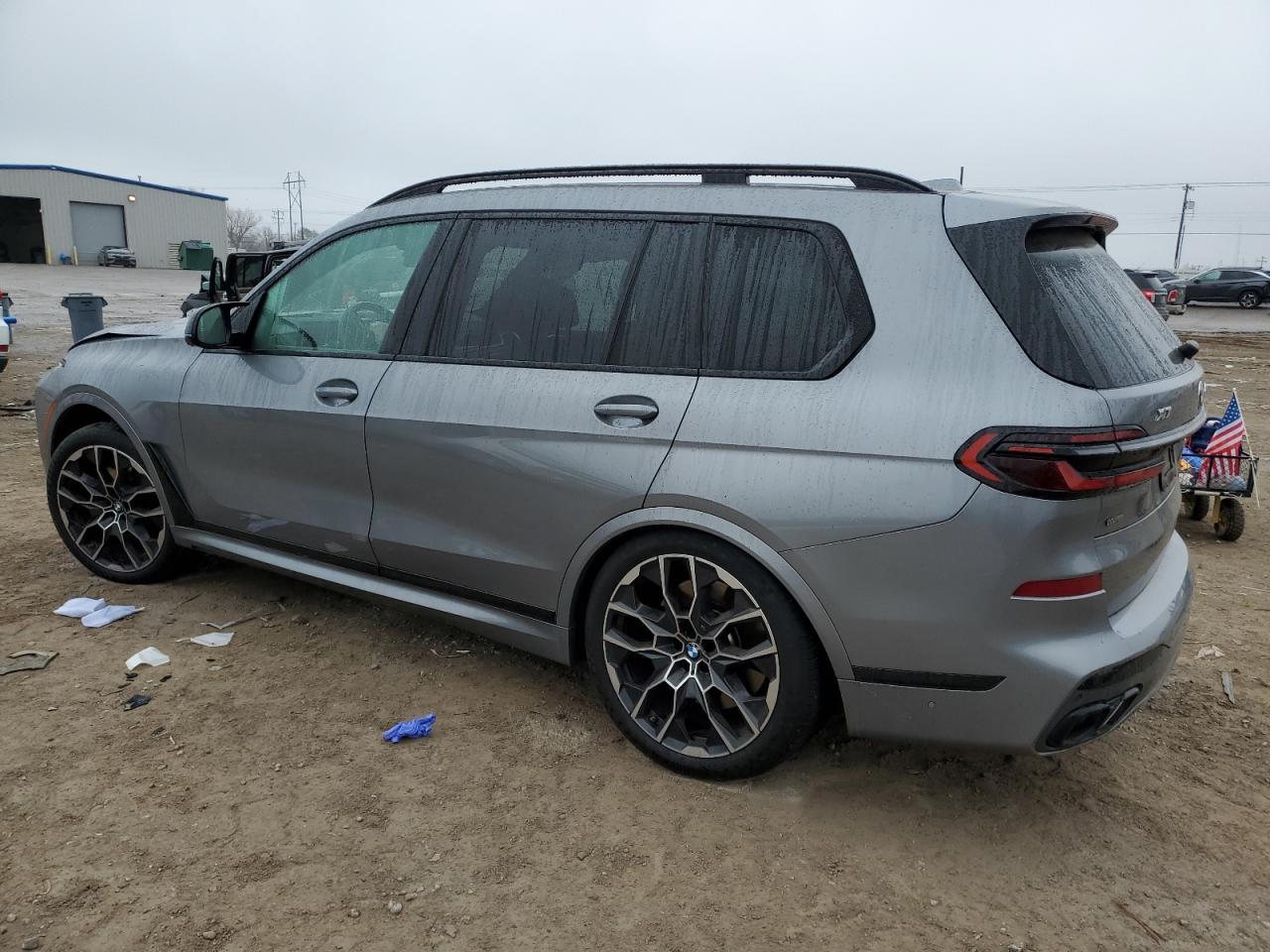 2024 BMW X7 M60I - Image 2