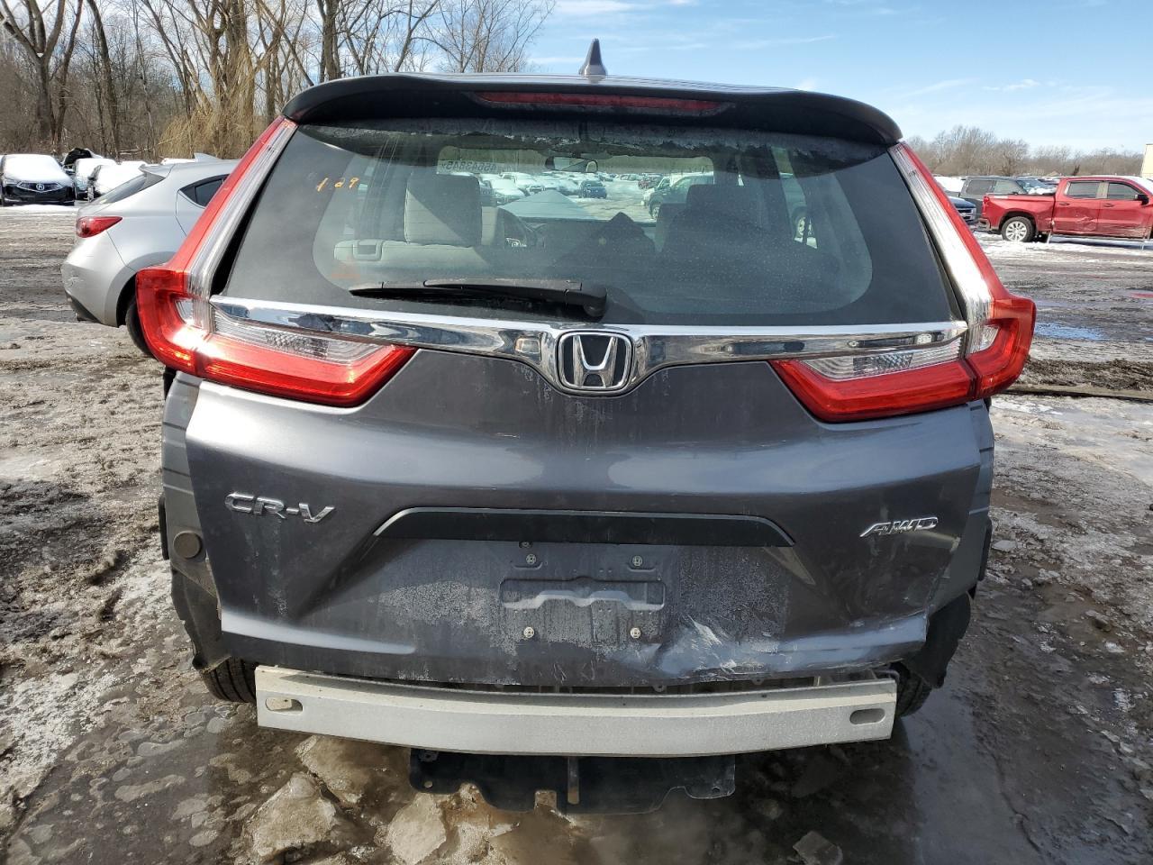 2017 HONDA CR-V LX - Фото 6